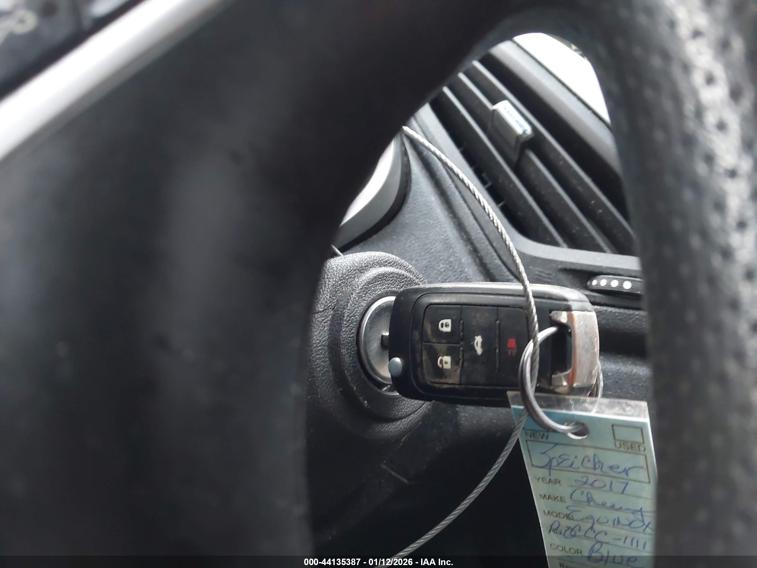 CHEVROLET EQUINOX image 11