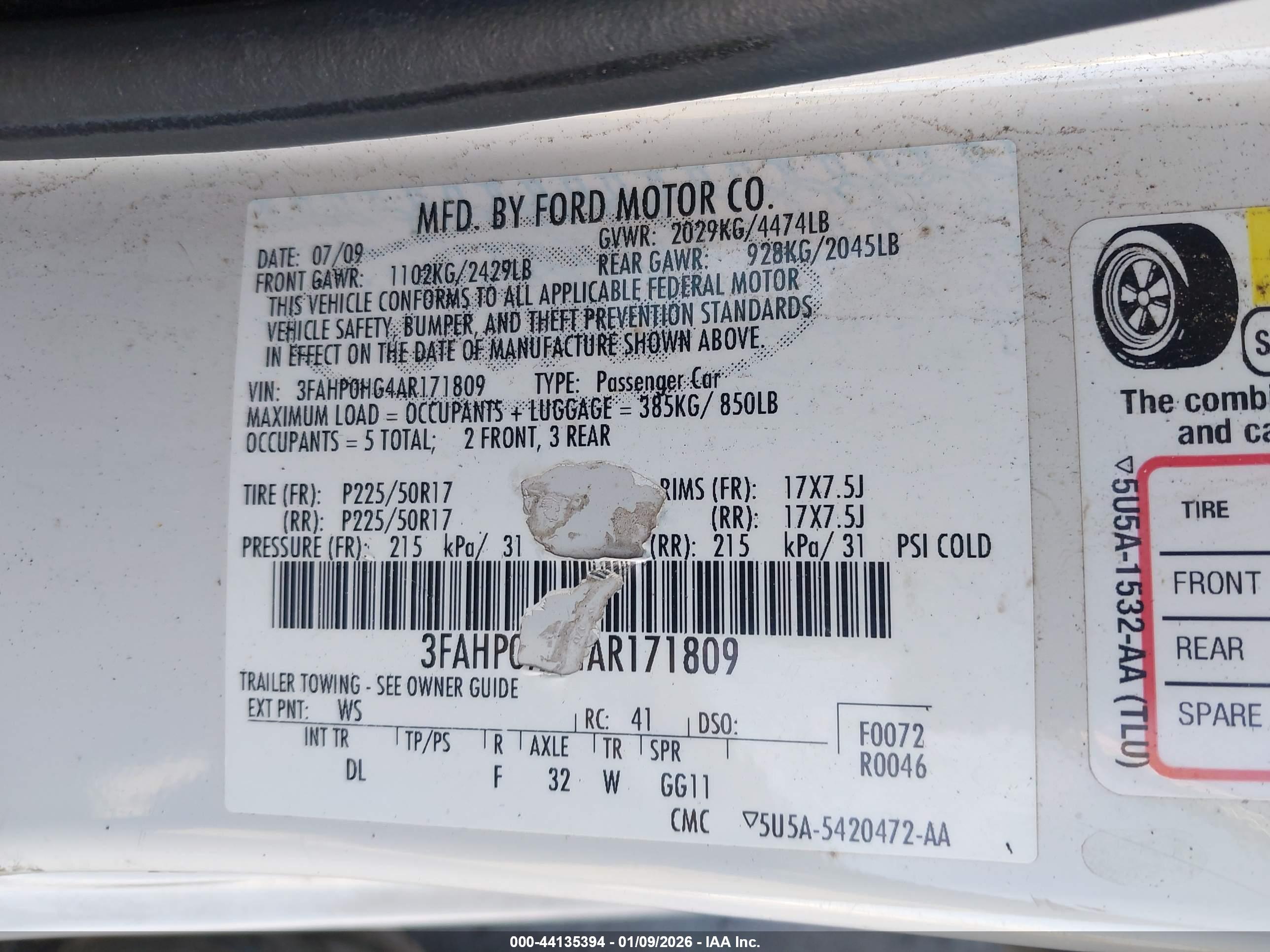FORD FUSION image 9