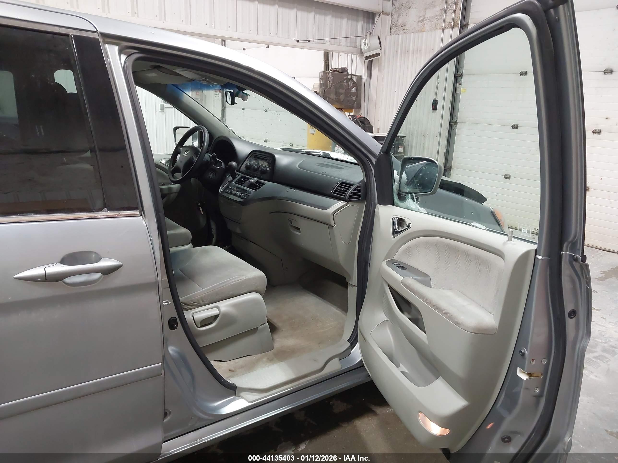 HONDA ODYSSEY image 5
