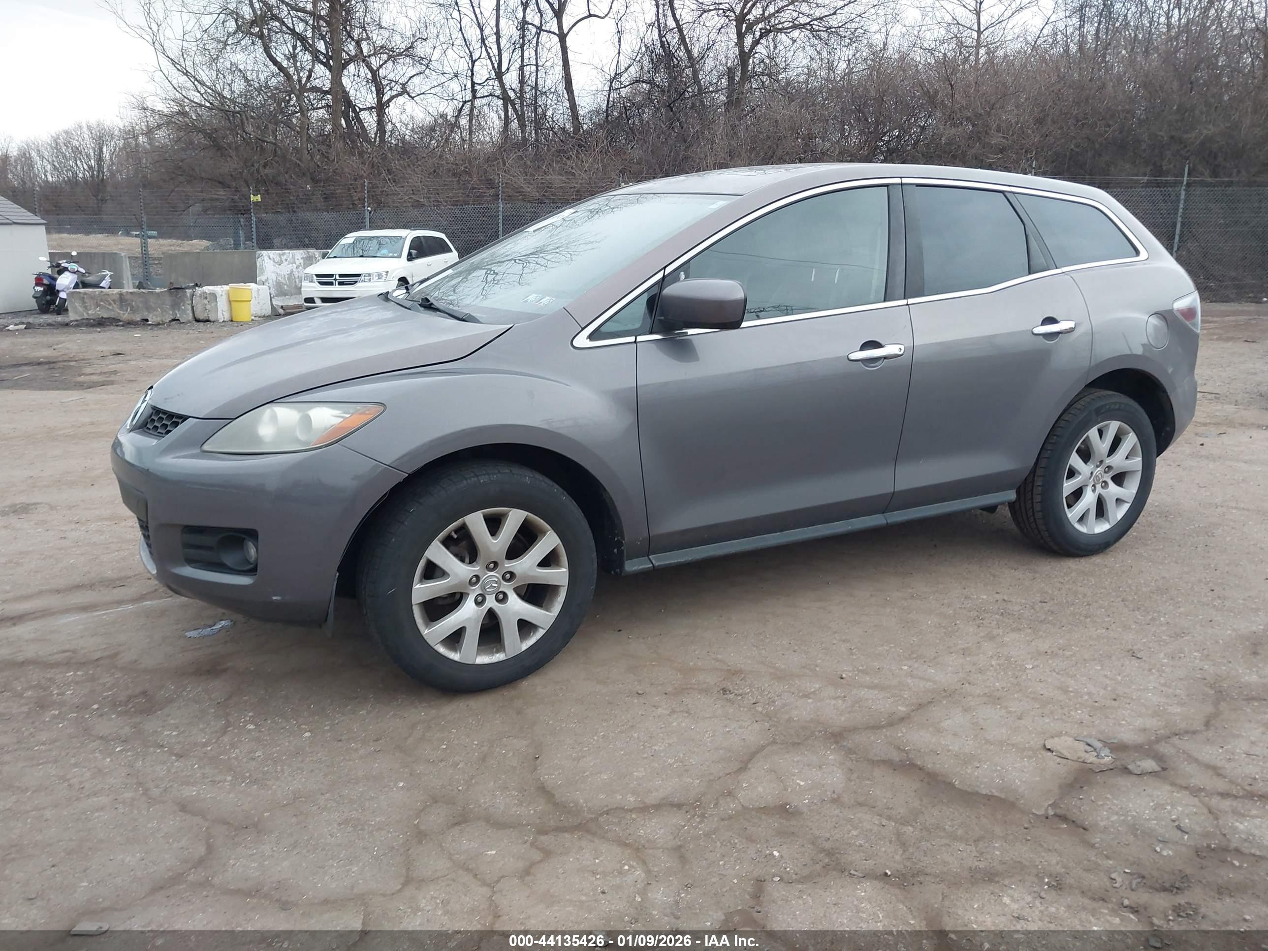 MAZDA CX-7 image 2