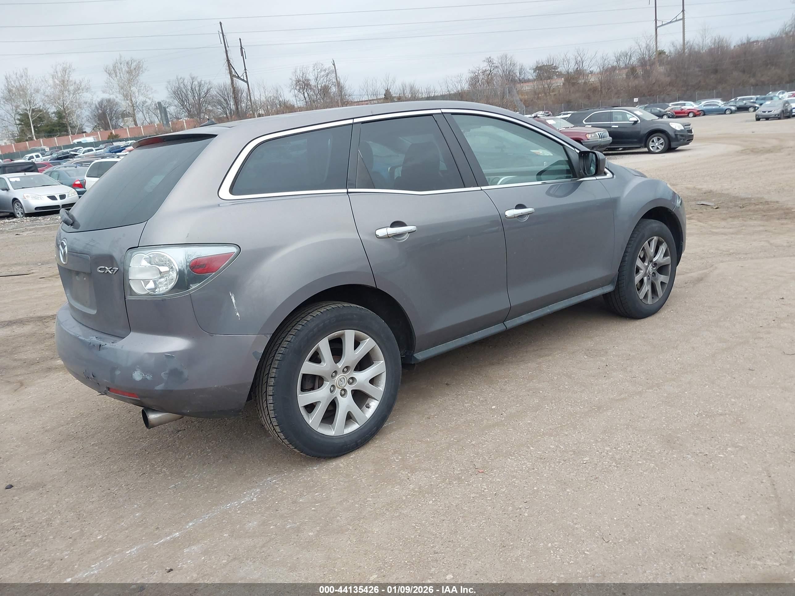 MAZDA CX-7 image 4