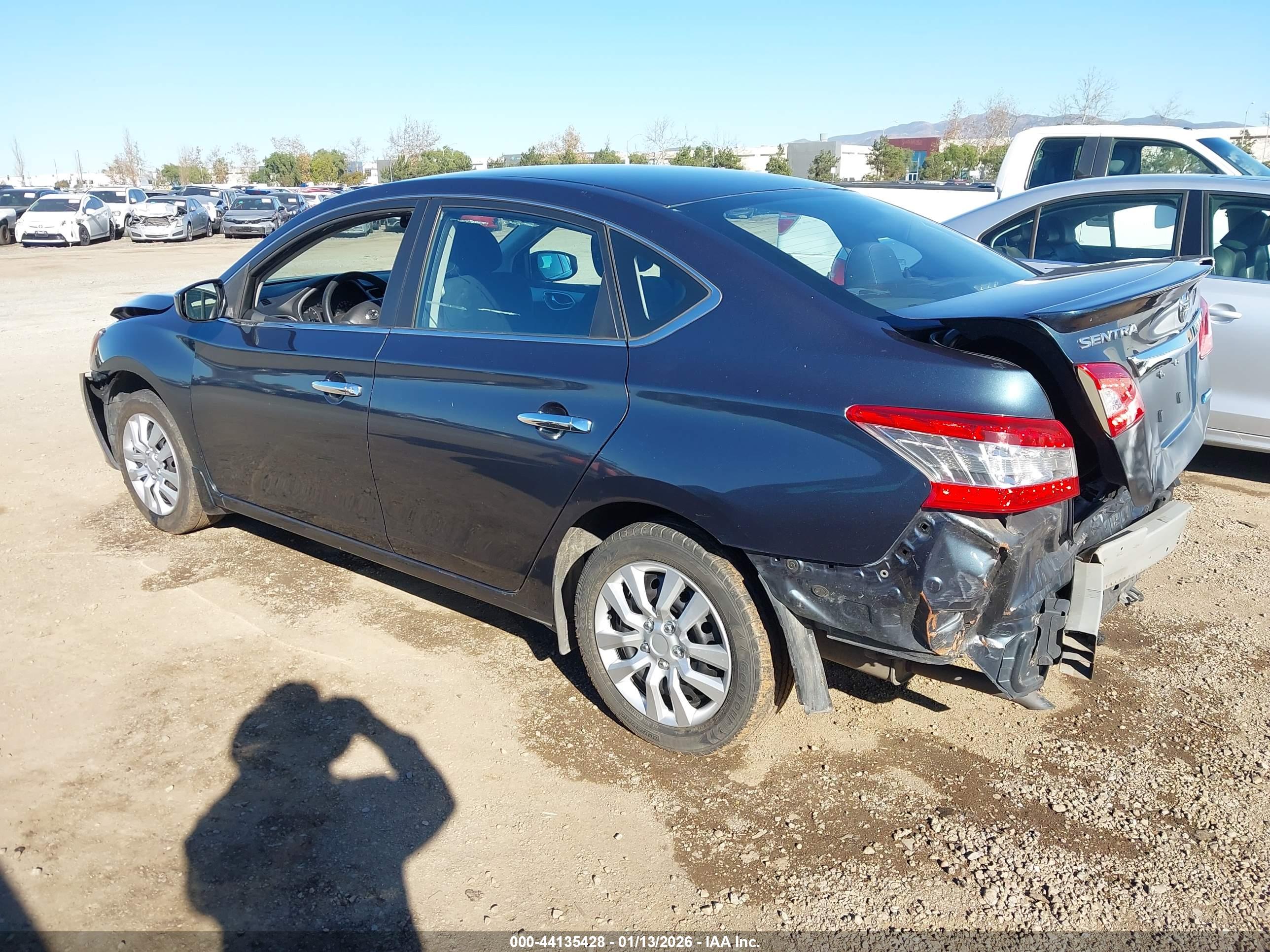 NISSAN SENTRA image 3