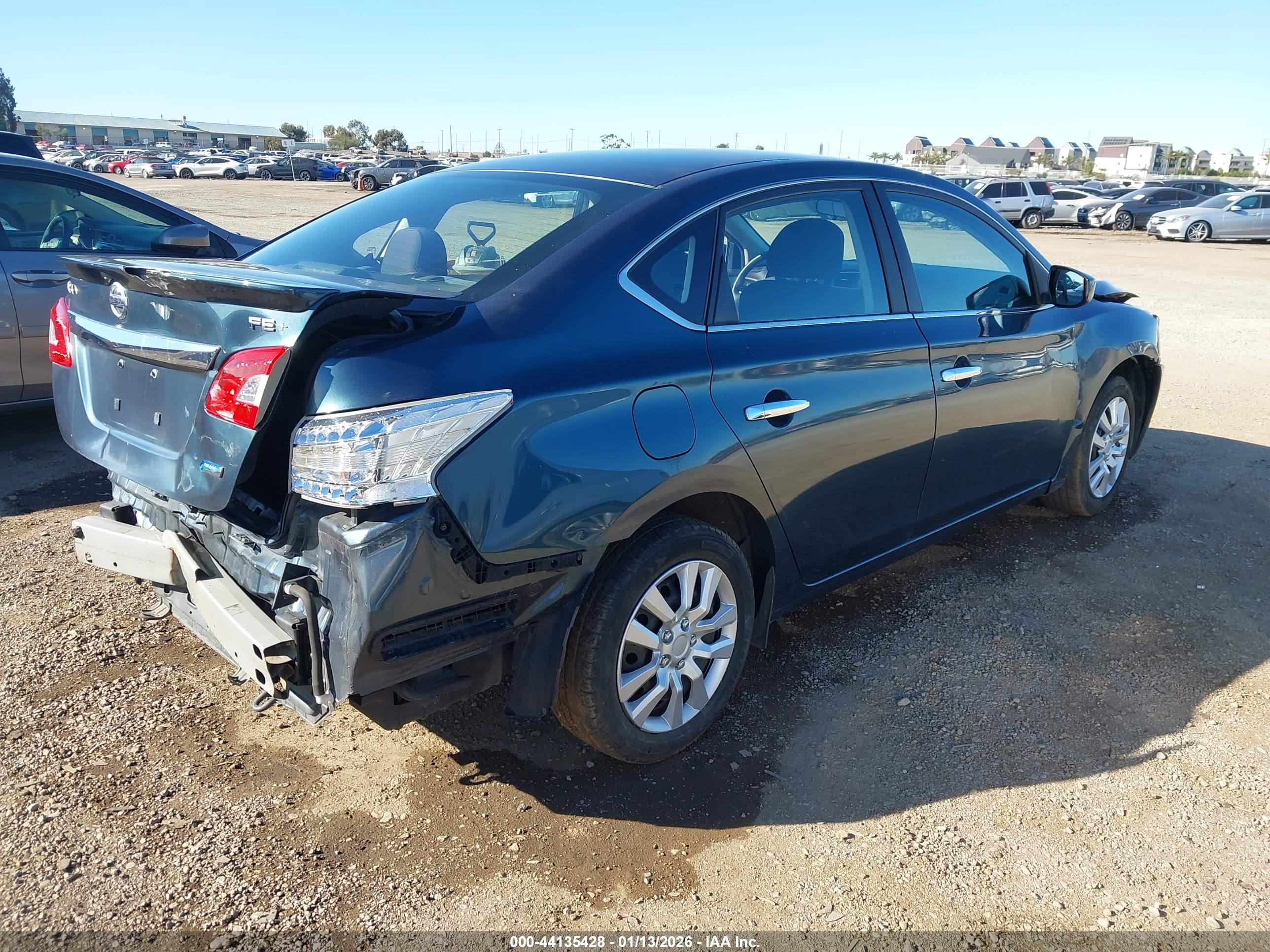 NISSAN SENTRA image 4