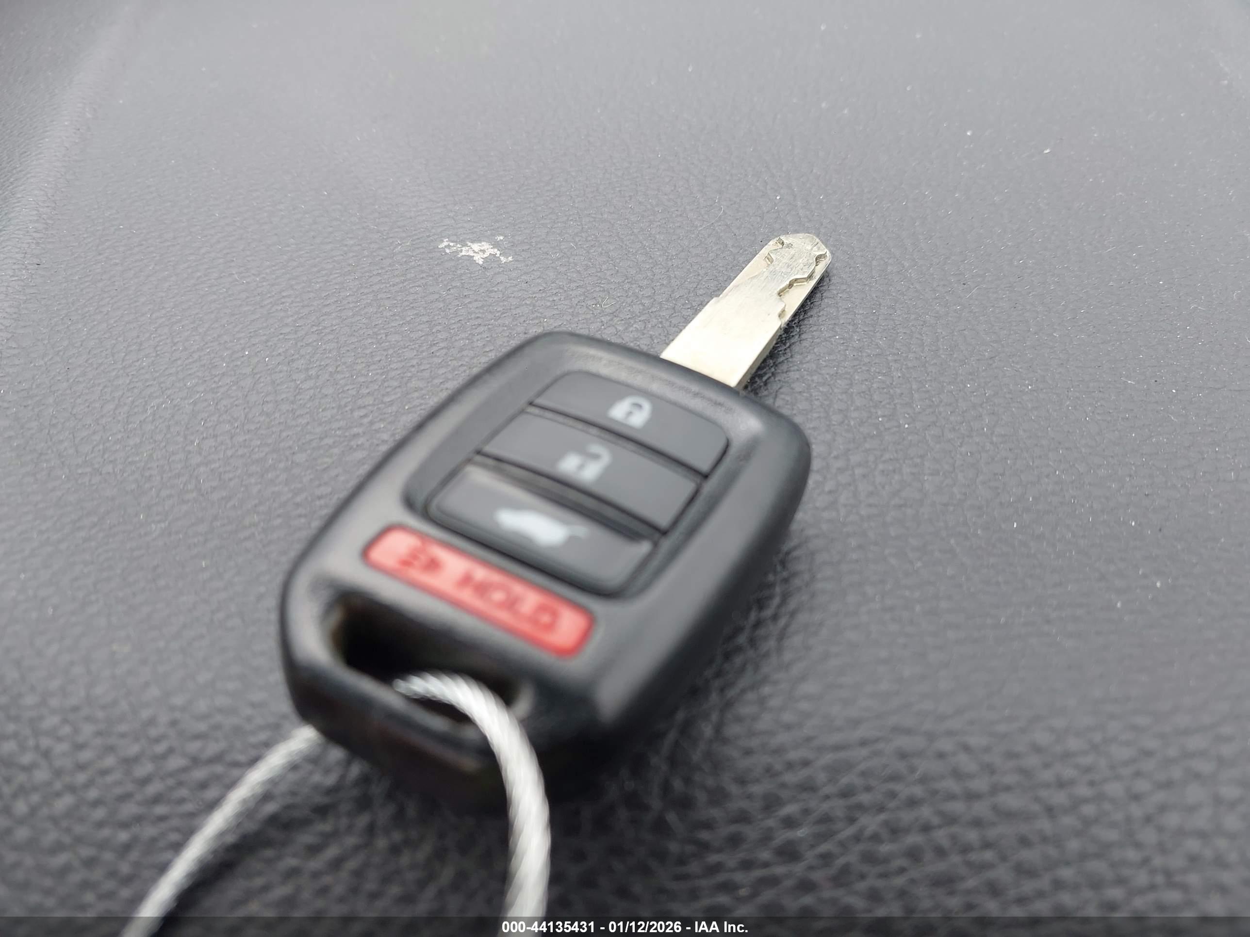 HONDA CR-V image 11