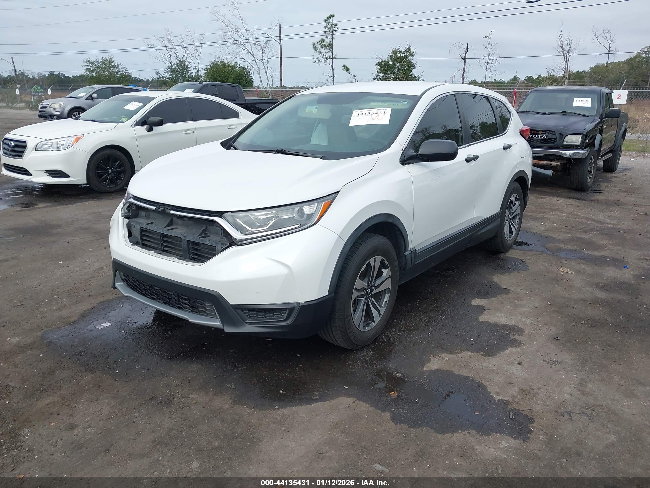 HONDA CR-V image 2