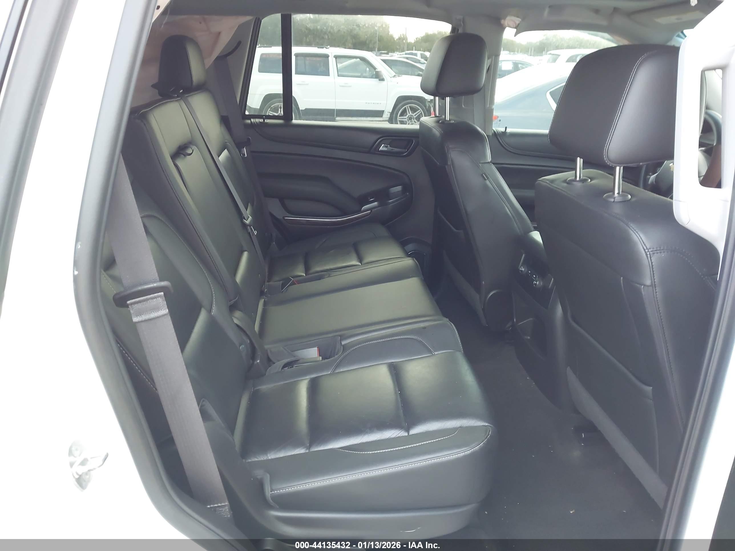 CHEVROLET TAHOE image 8