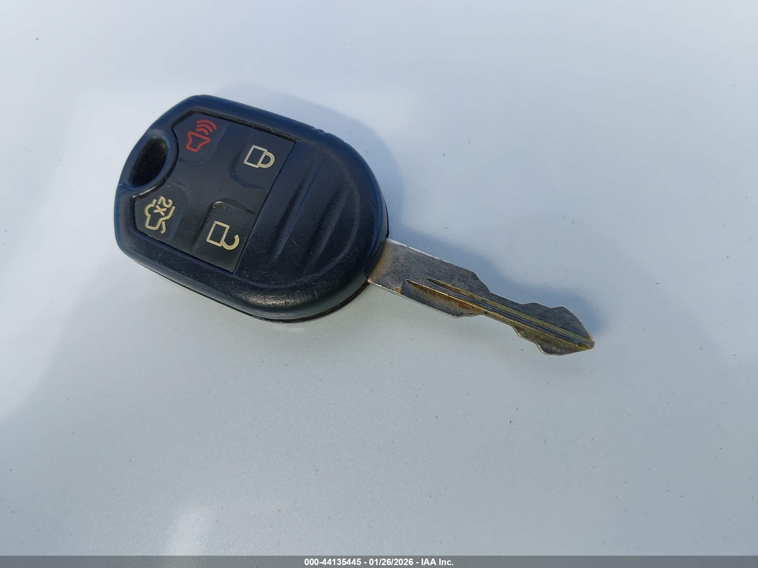 FORD MUSTANG image 11
