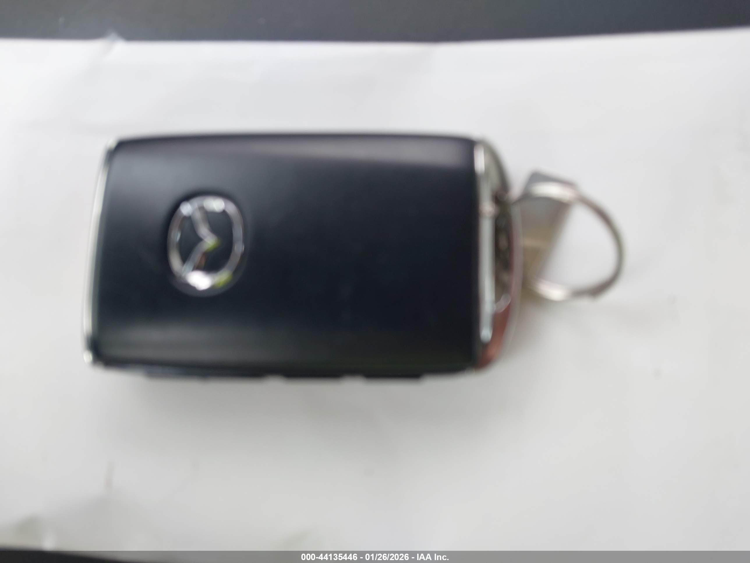 MAZDA MAZDA3 image 11
