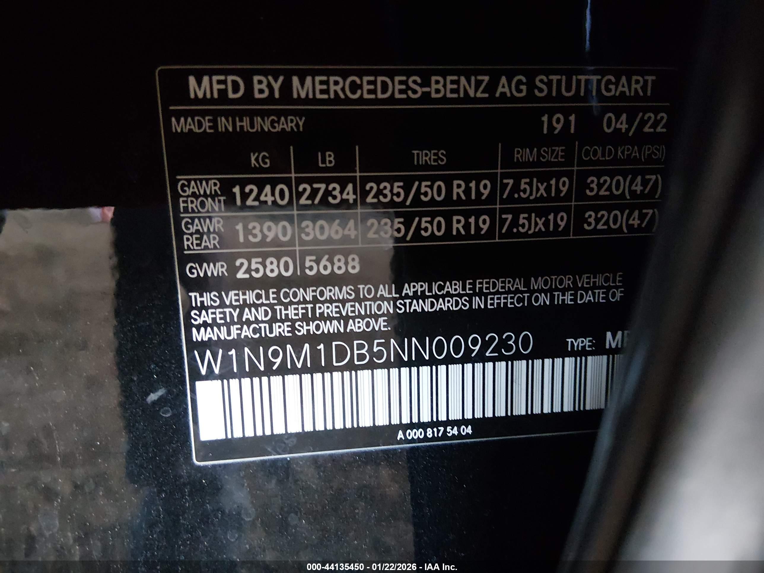 MERCEDES-BENZ EQB image 9