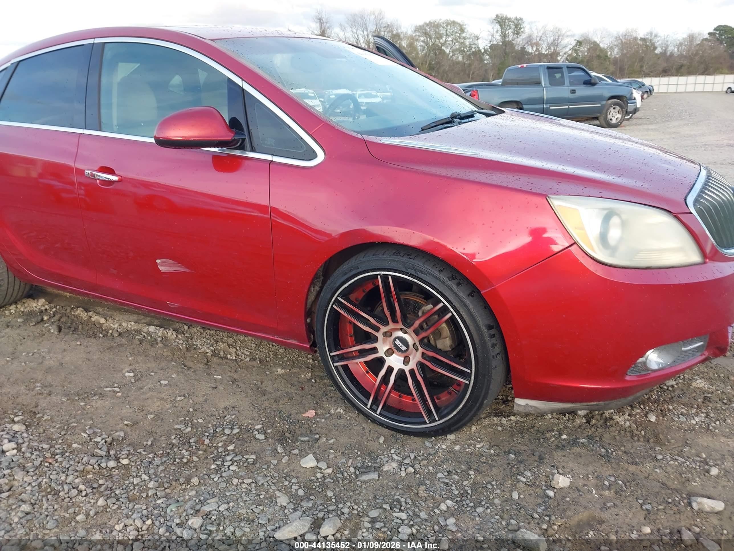 BUICK VERANO image 6