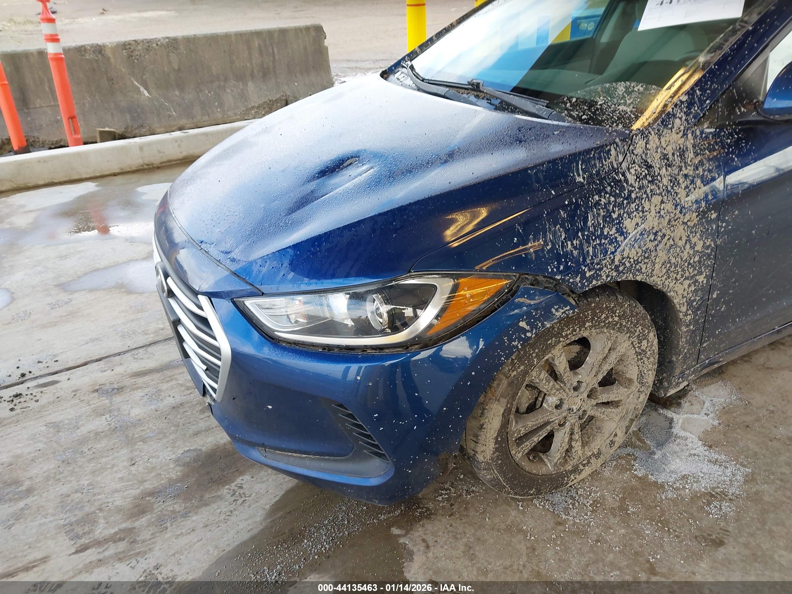 HYUNDAI ELANTRA image 6