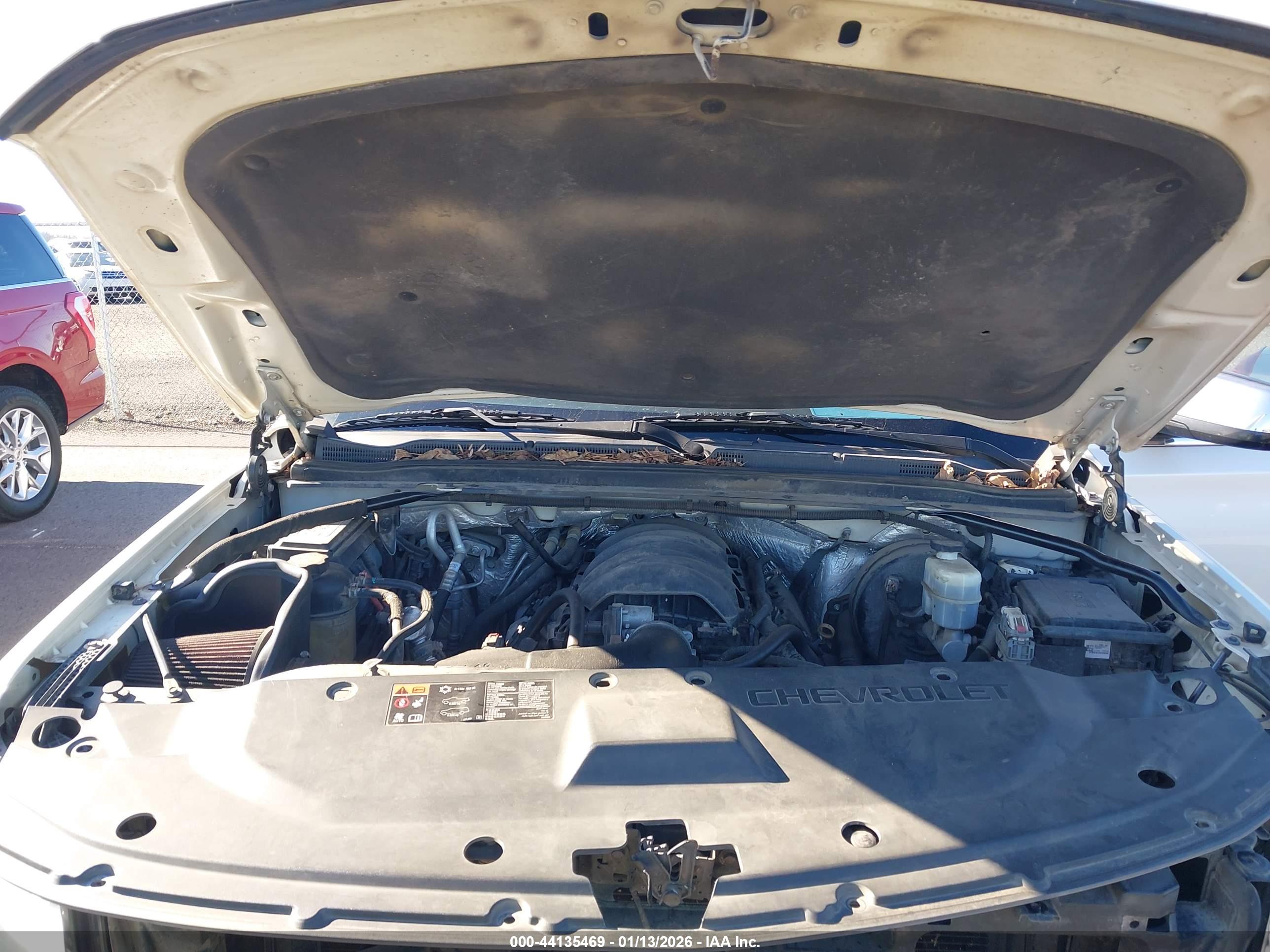 CHEVROLET TAHOE image 10