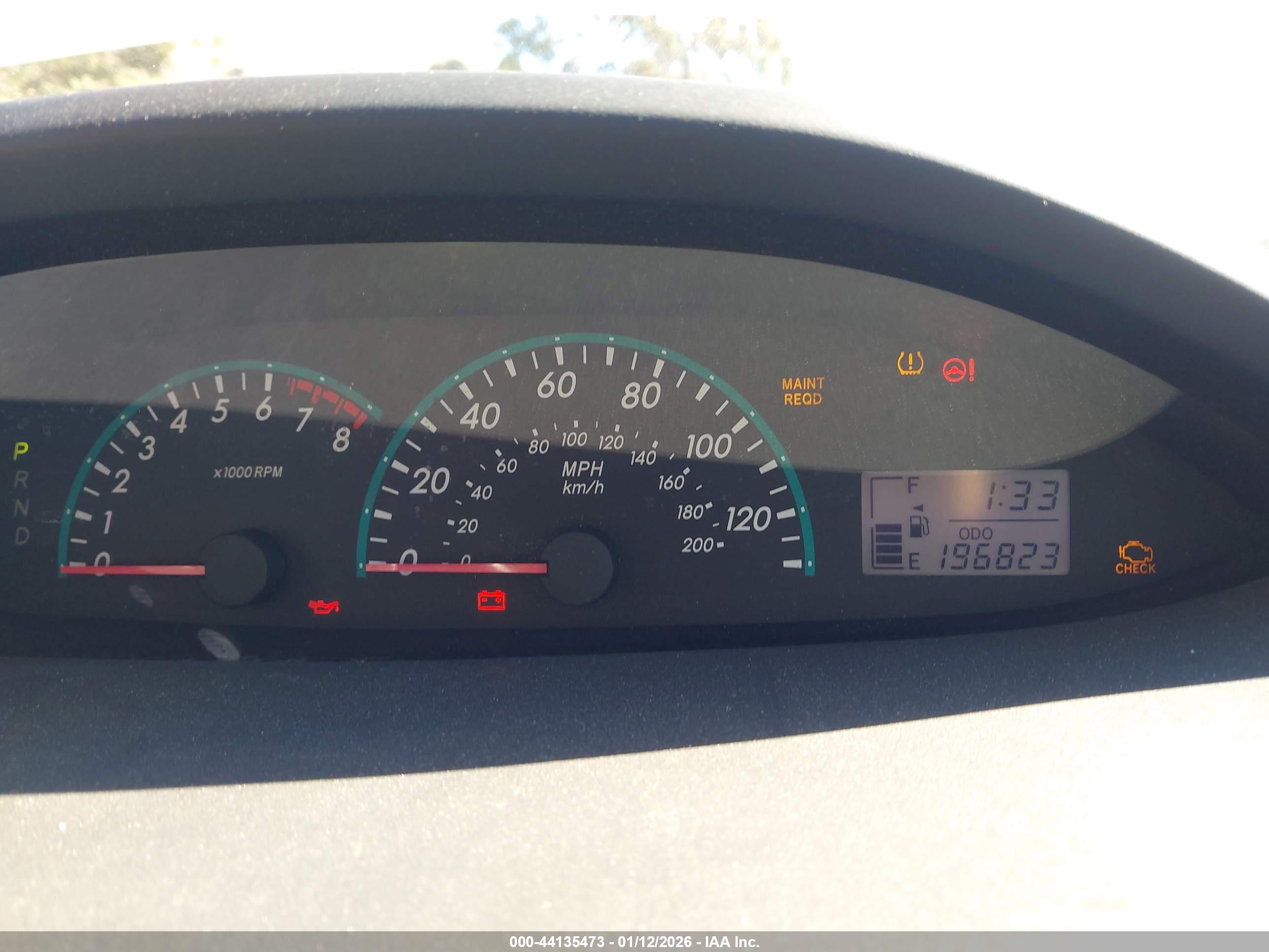TOYOTA YARIS image 7