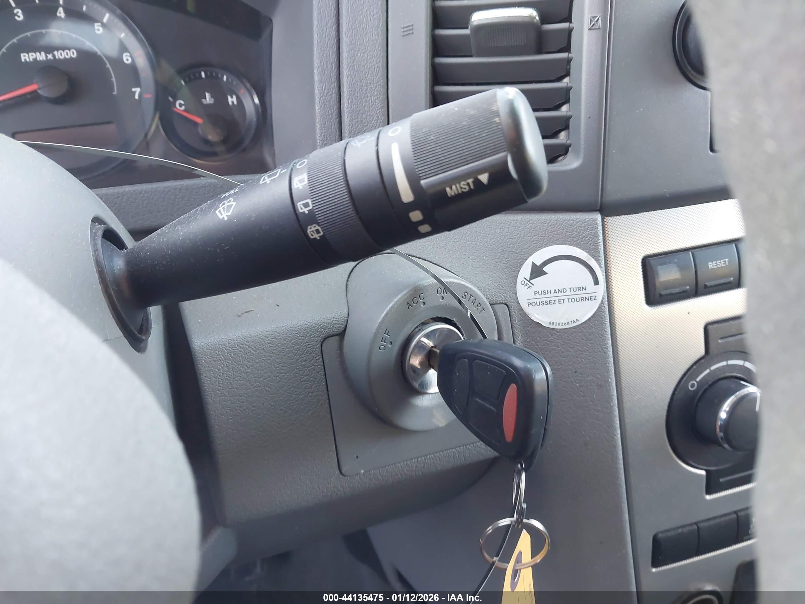 JEEP GRAND image 11