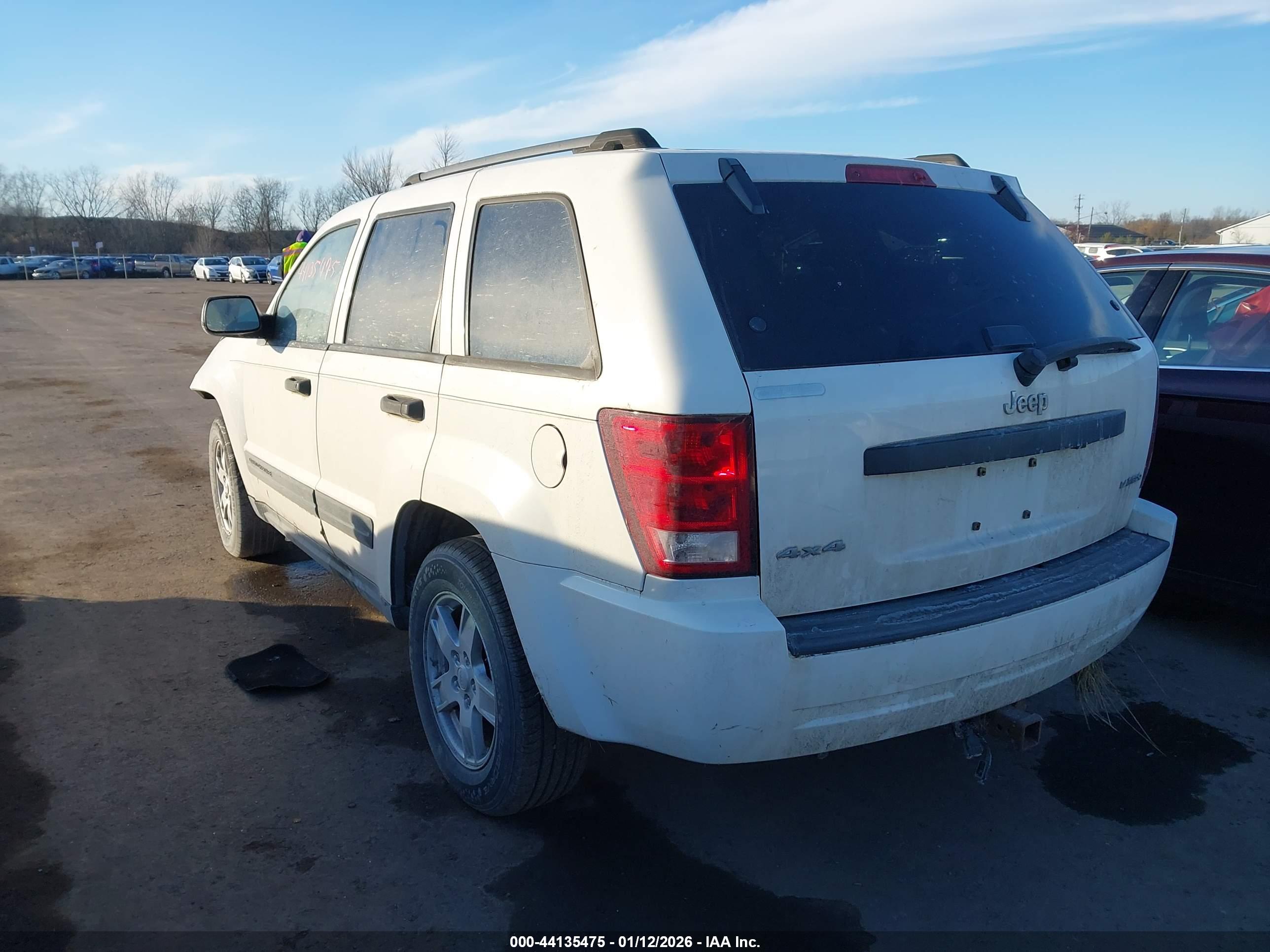 JEEP GRAND image 3
