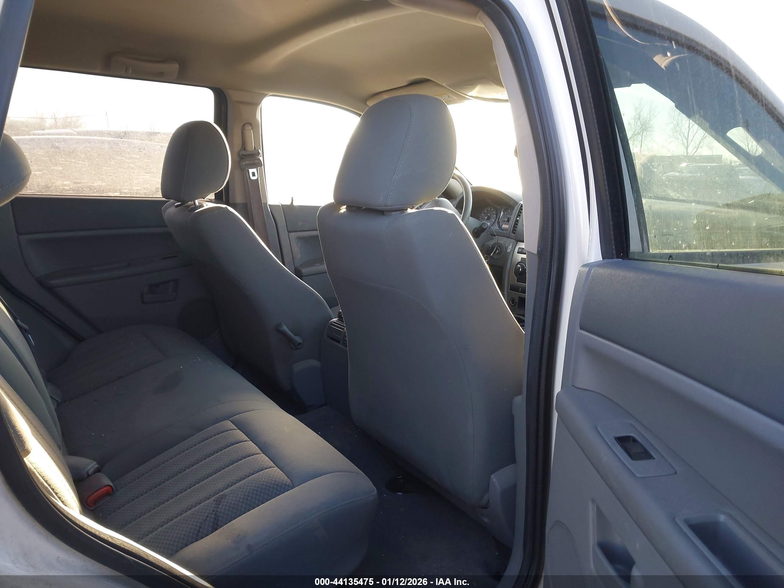 JEEP GRAND image 8