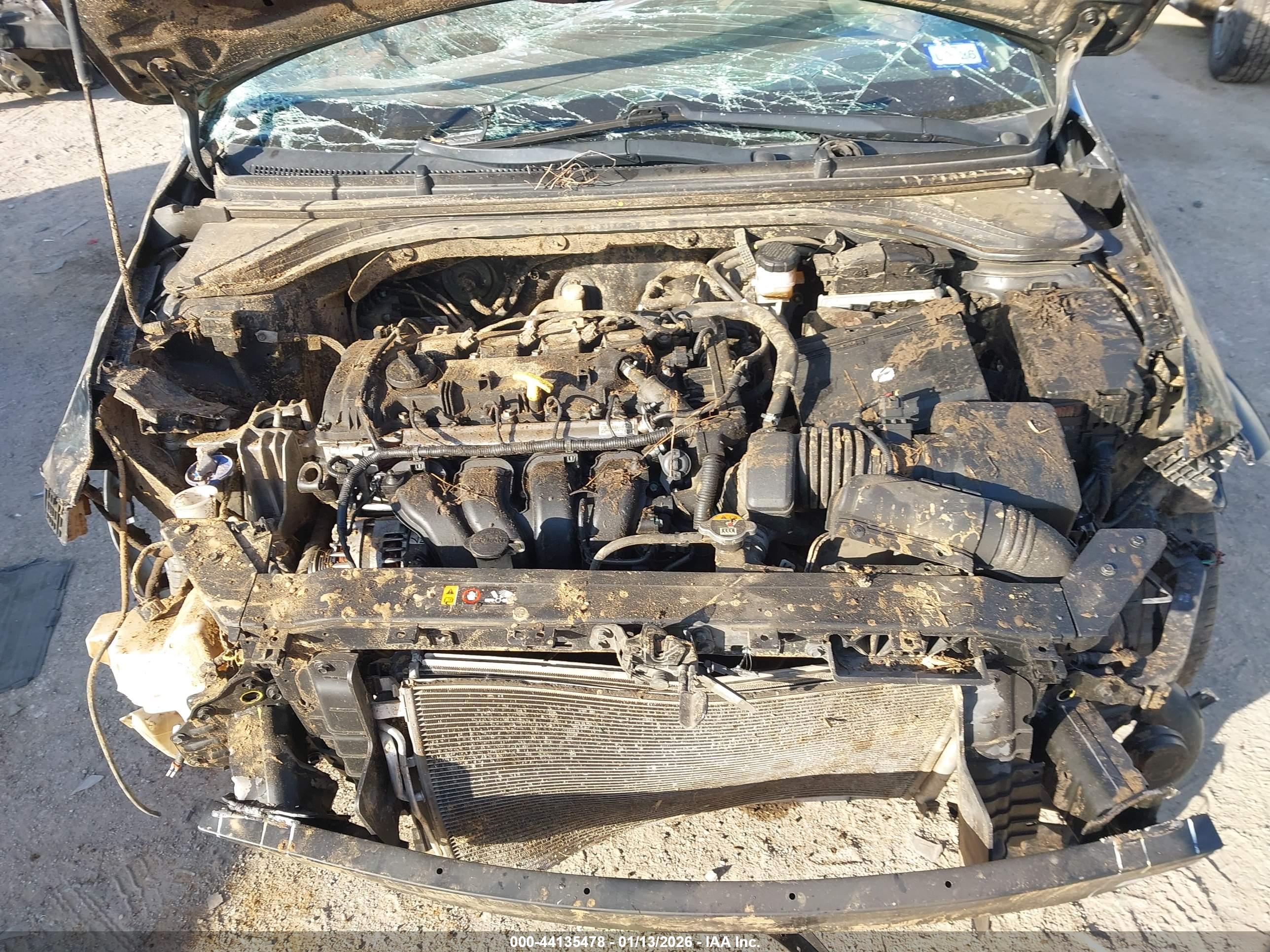 HYUNDAI ELANTRA image 10