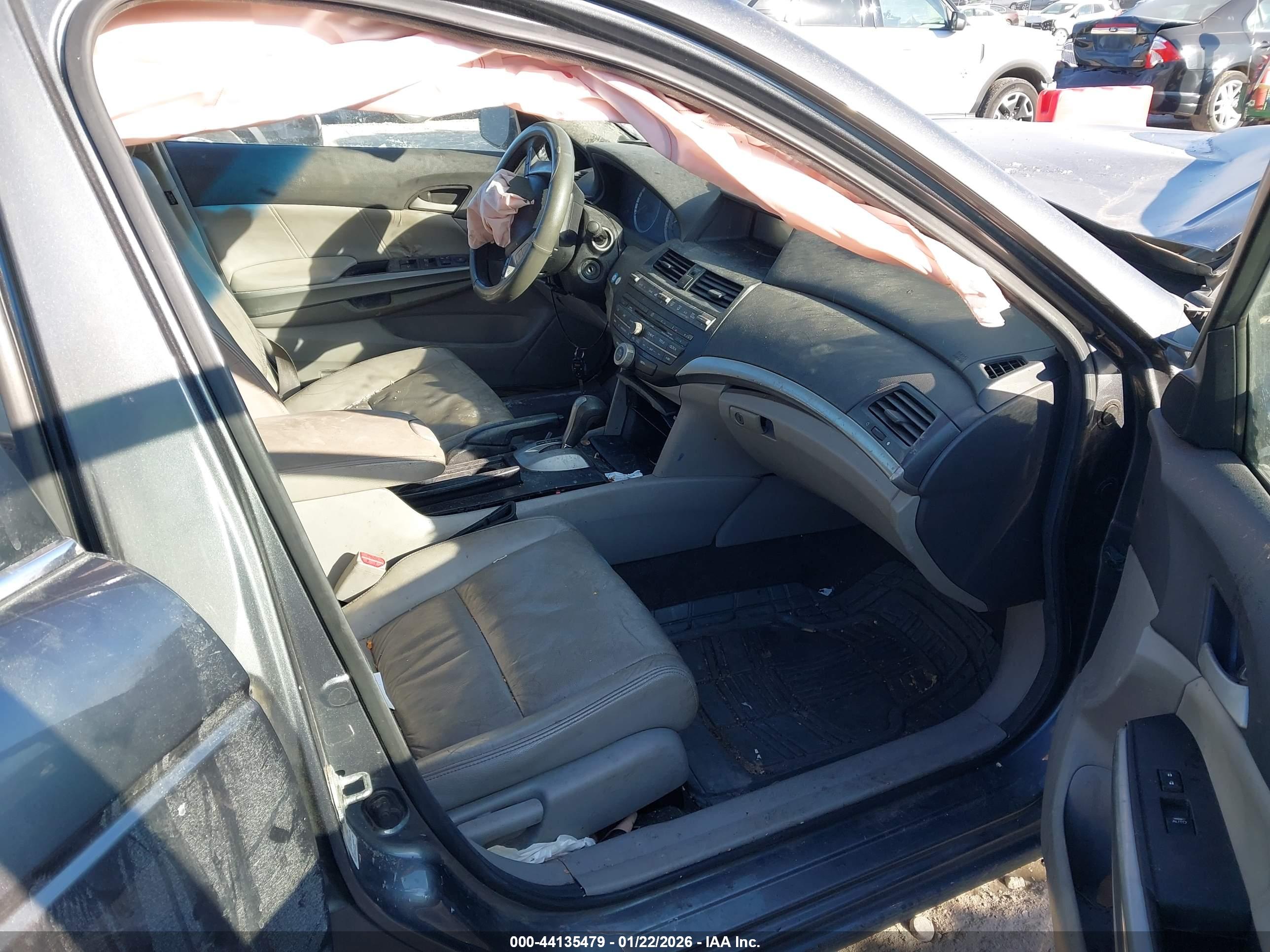 HONDA ACCORD image 5