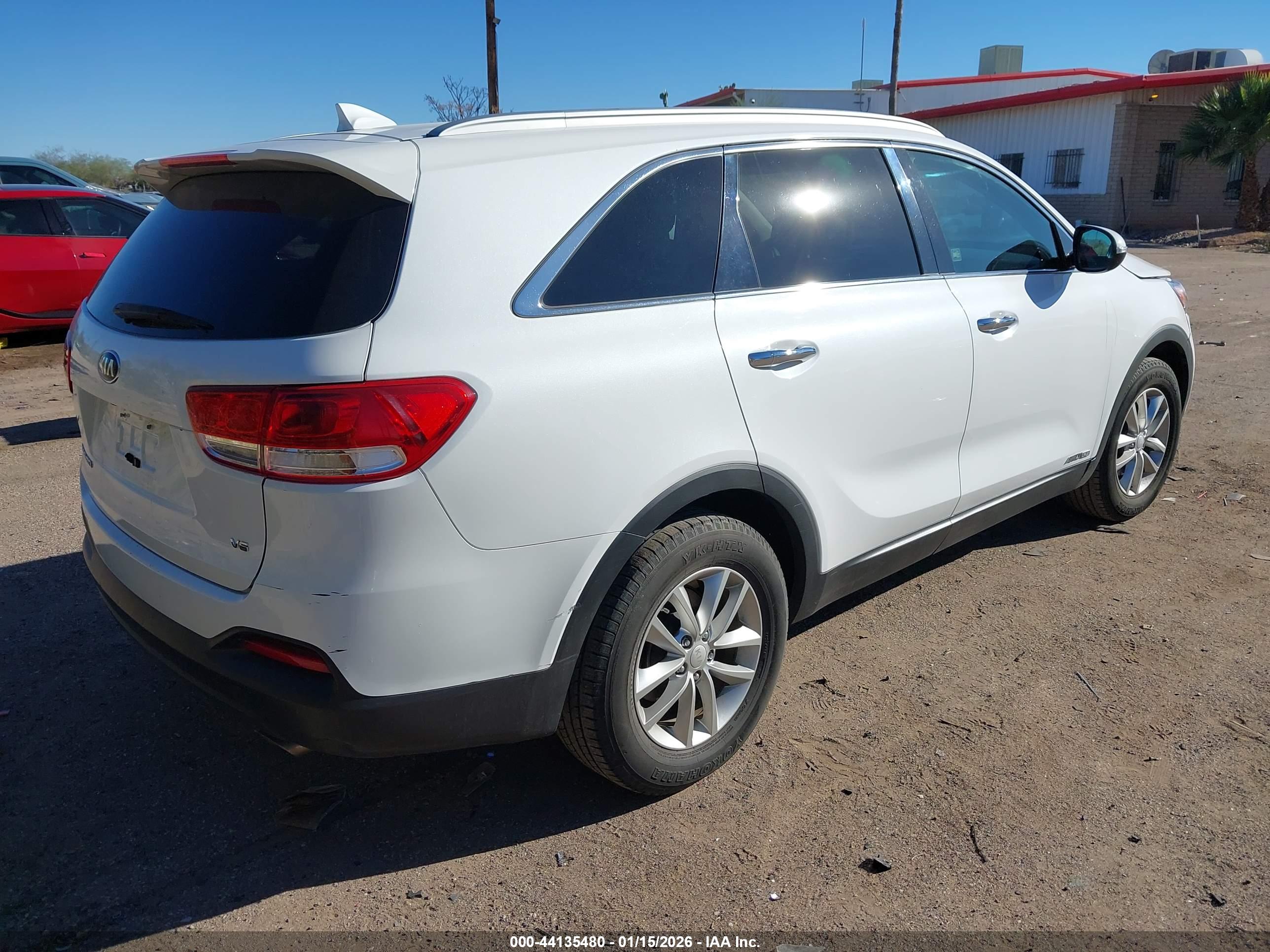 KIA SORENTO image 4
