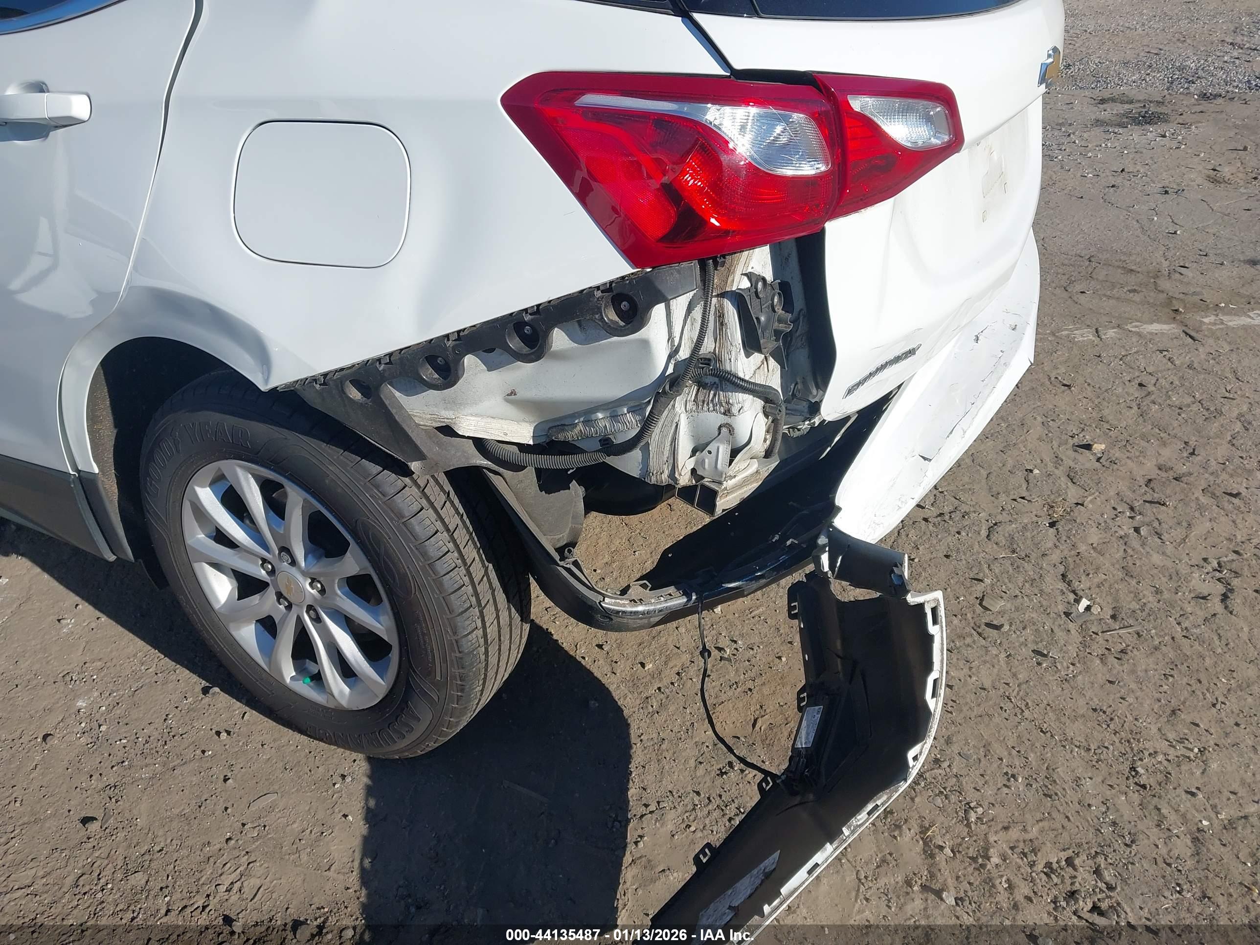 CHEVROLET EQUINOX image 6