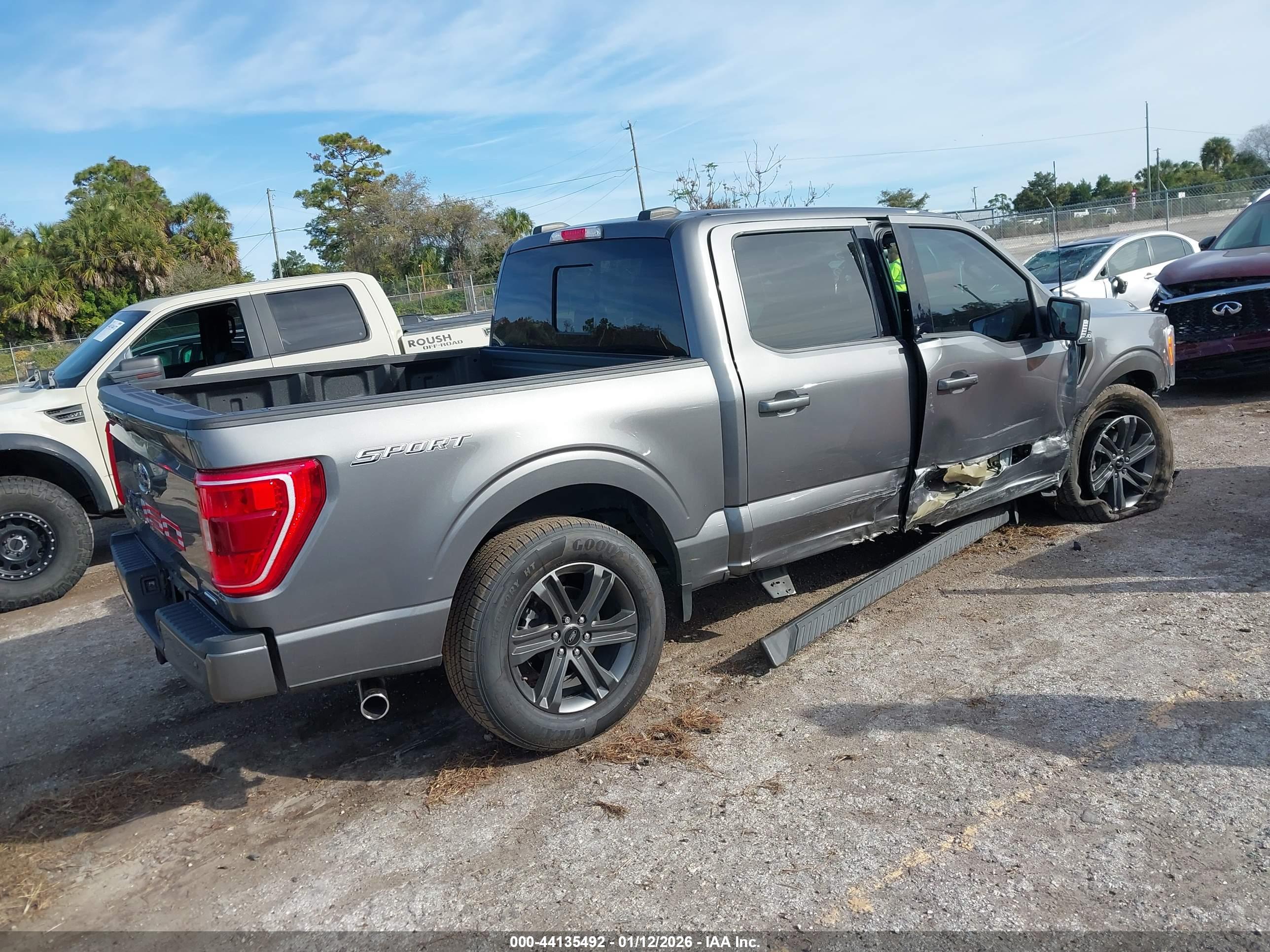 FORD F-150 image 4