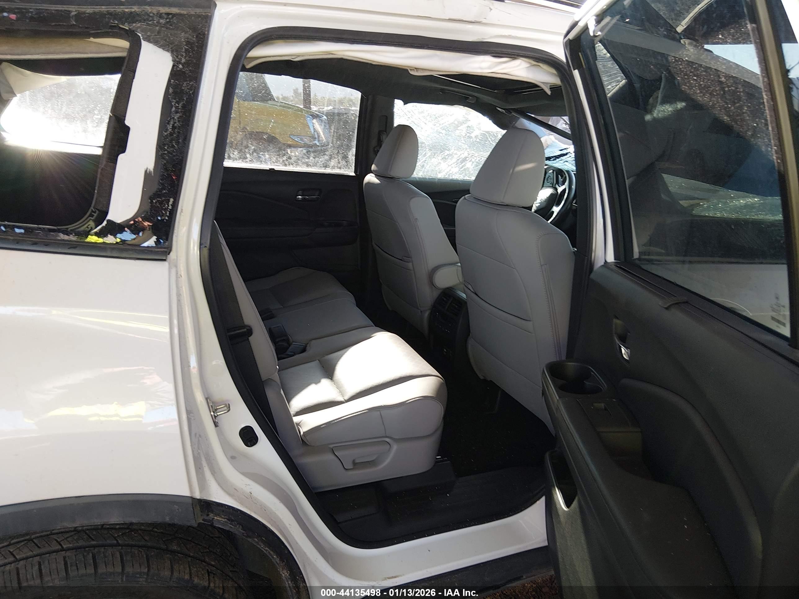 HONDA PASSPORT image 8