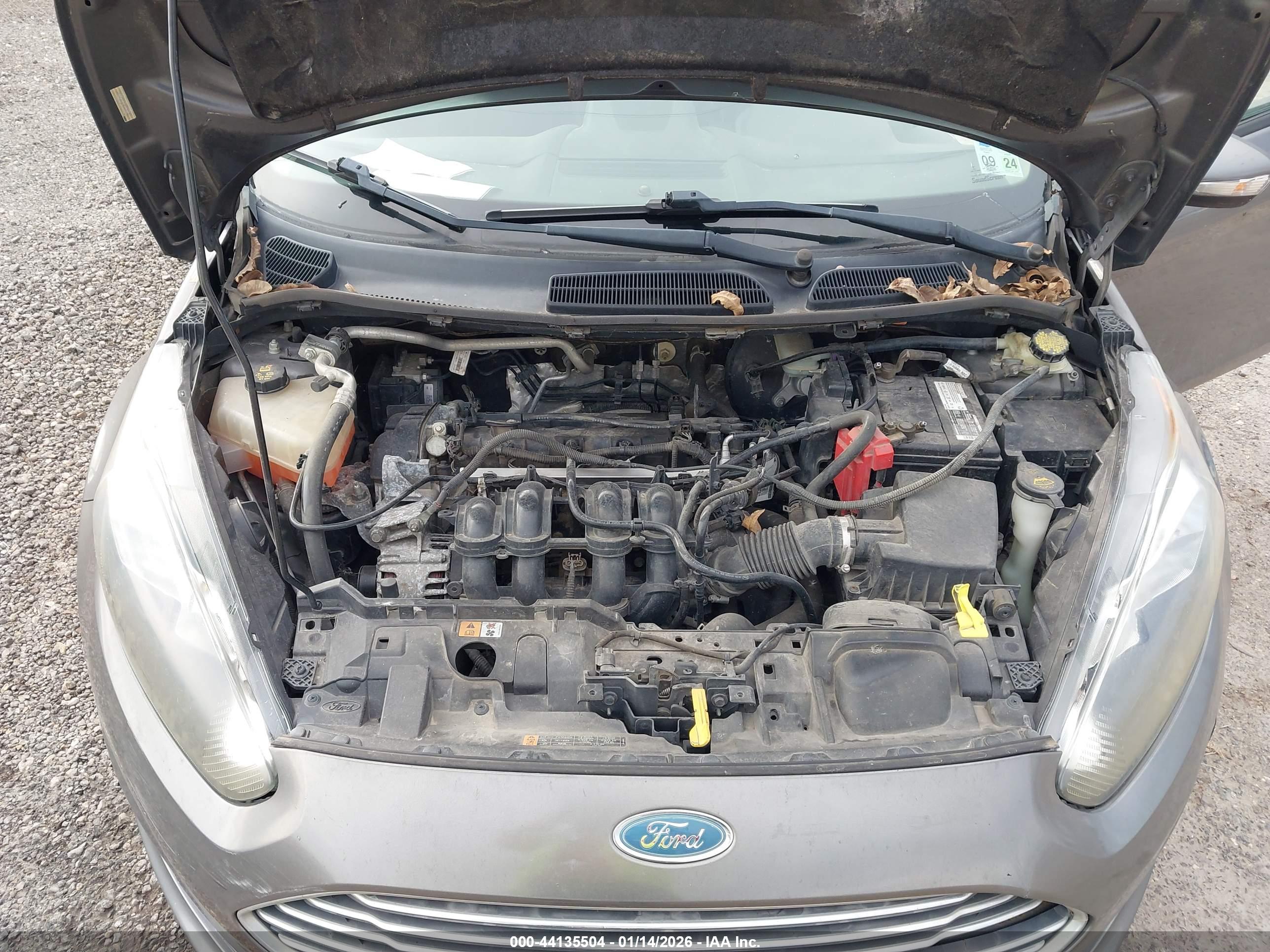FORD FIESTA image 10