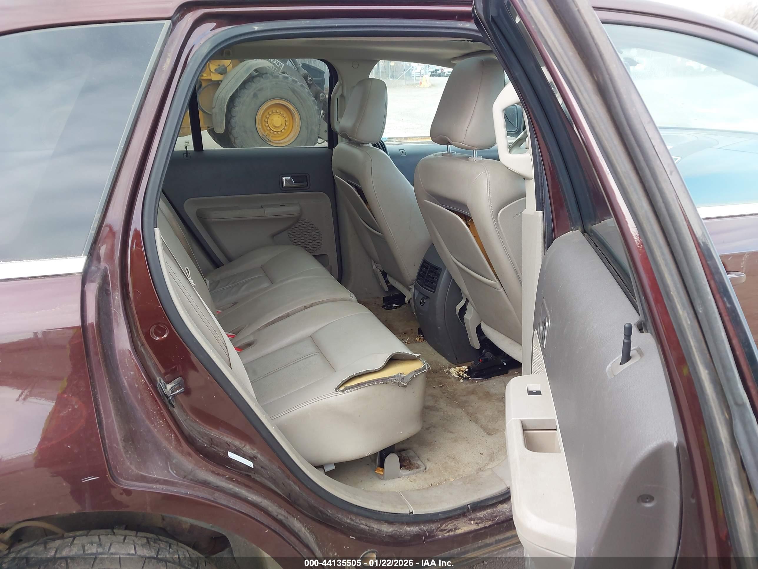 FORD EDGE image 8