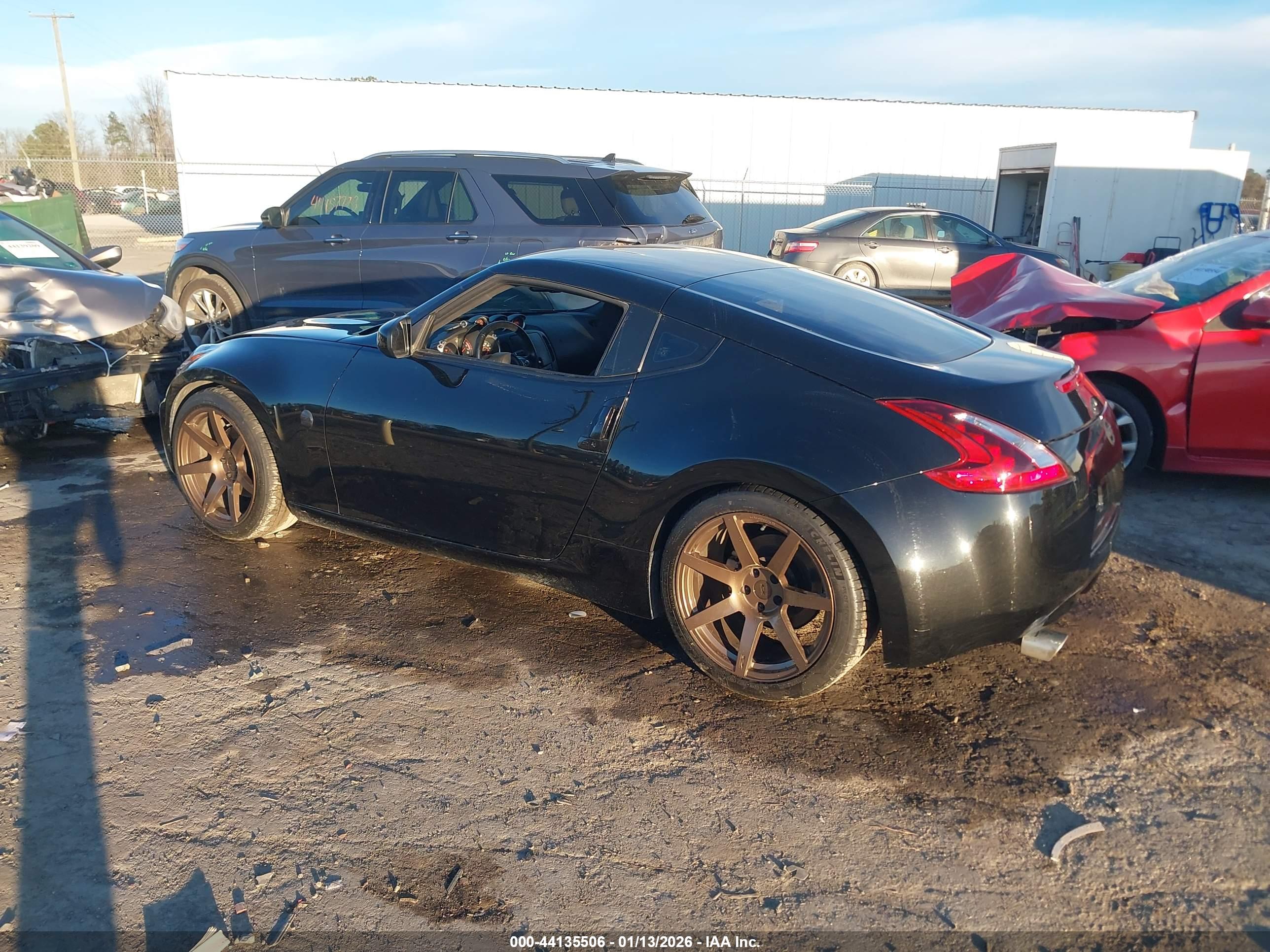 NISSAN 370Z image 3