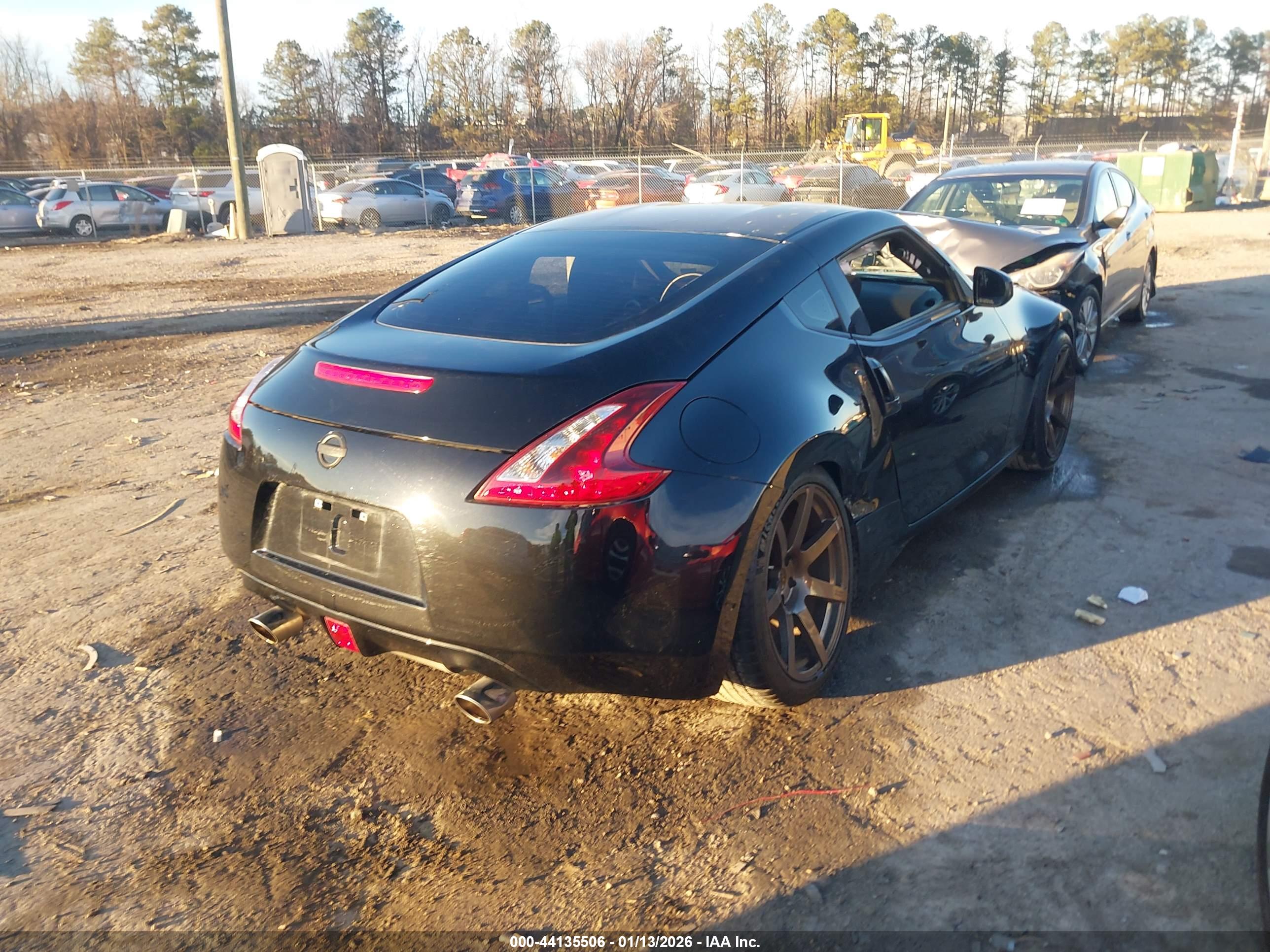 NISSAN 370Z image 4