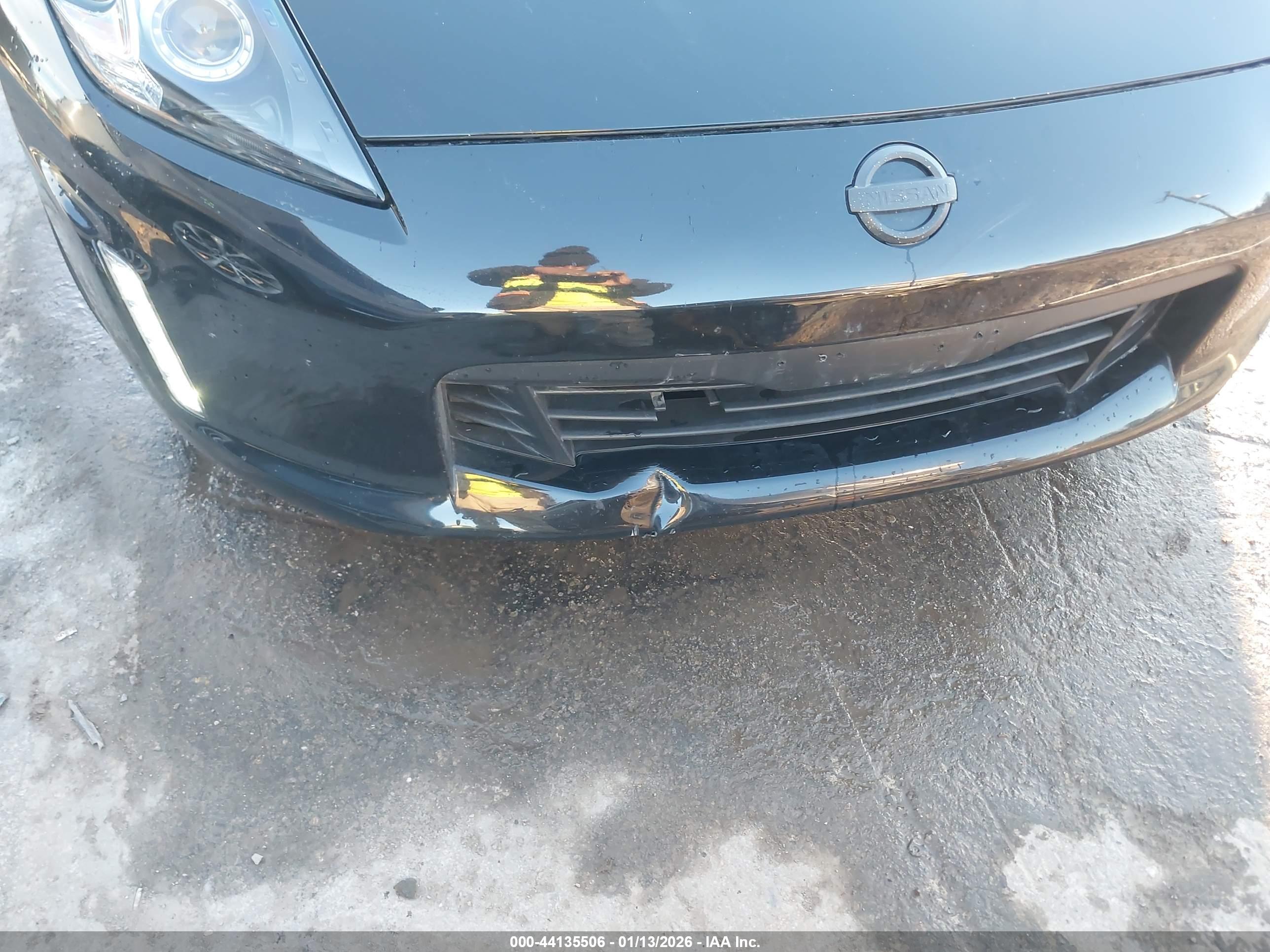 NISSAN 370Z image 6