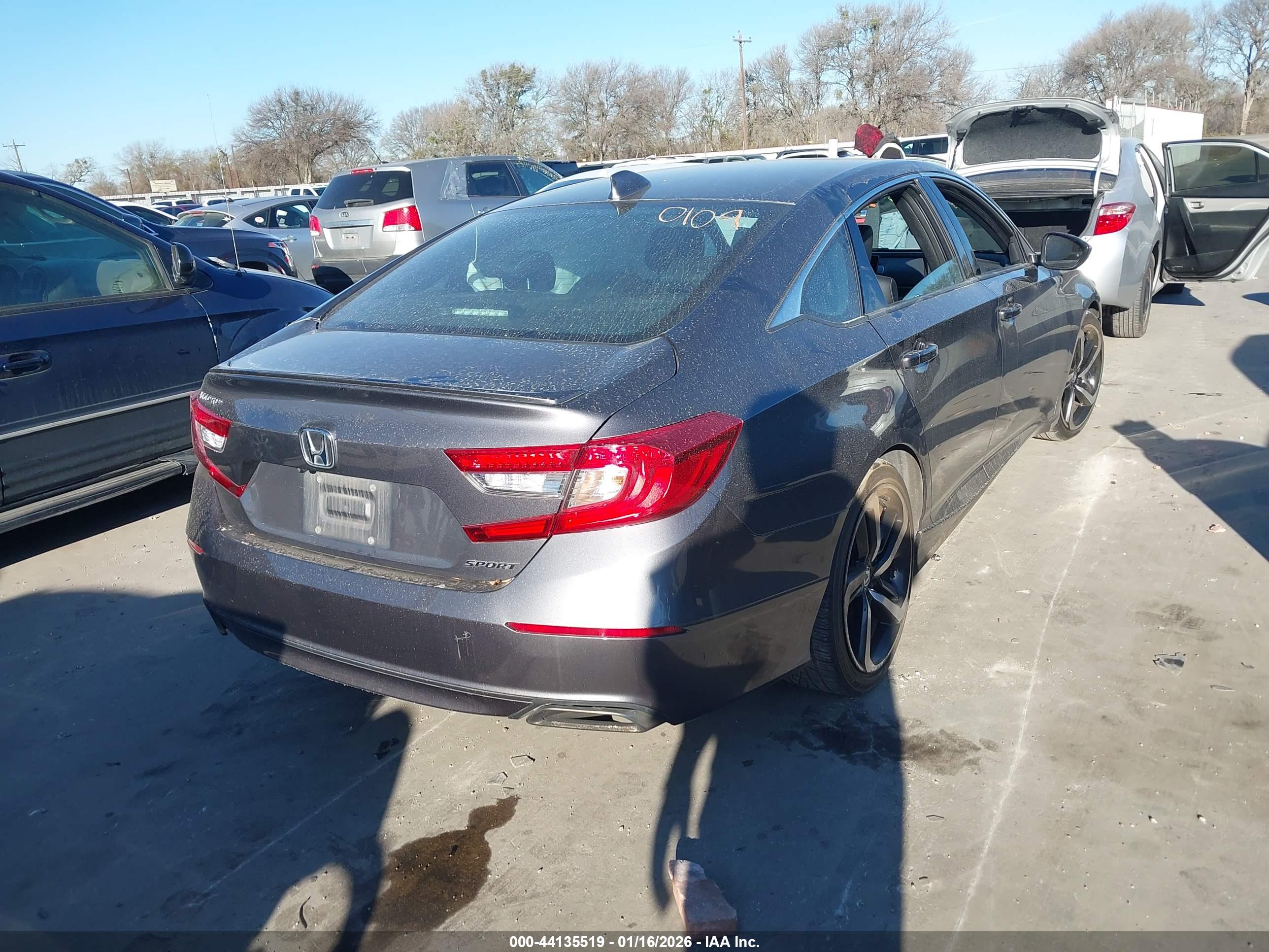 HONDA ACCORD image 4