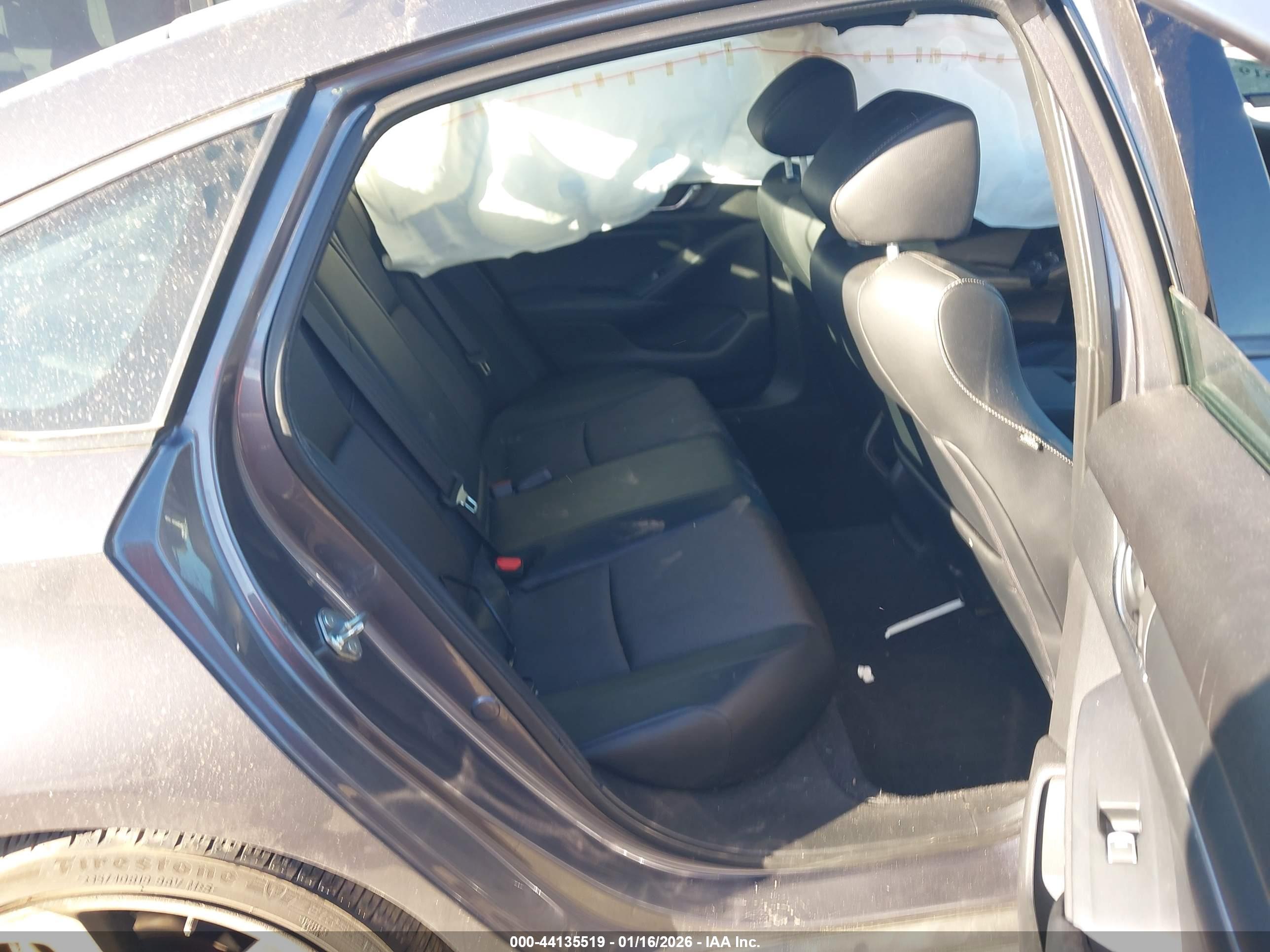 HONDA ACCORD image 8