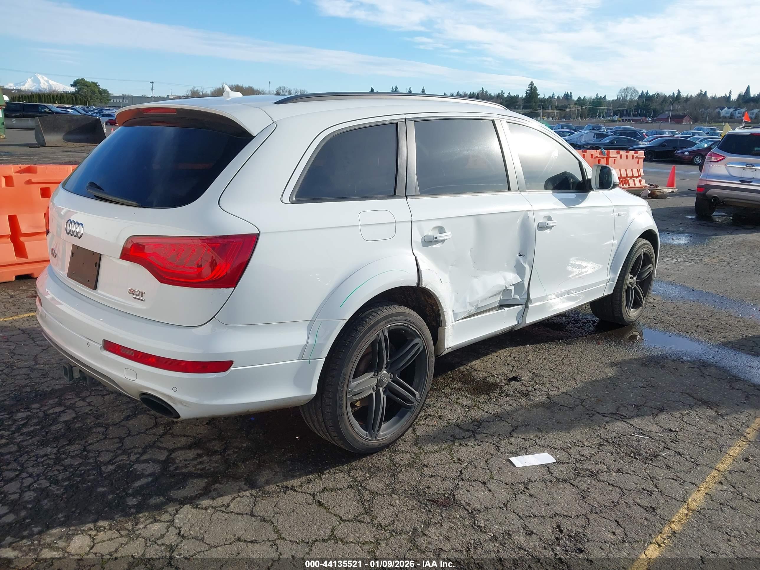 AUDI Q7 image 4