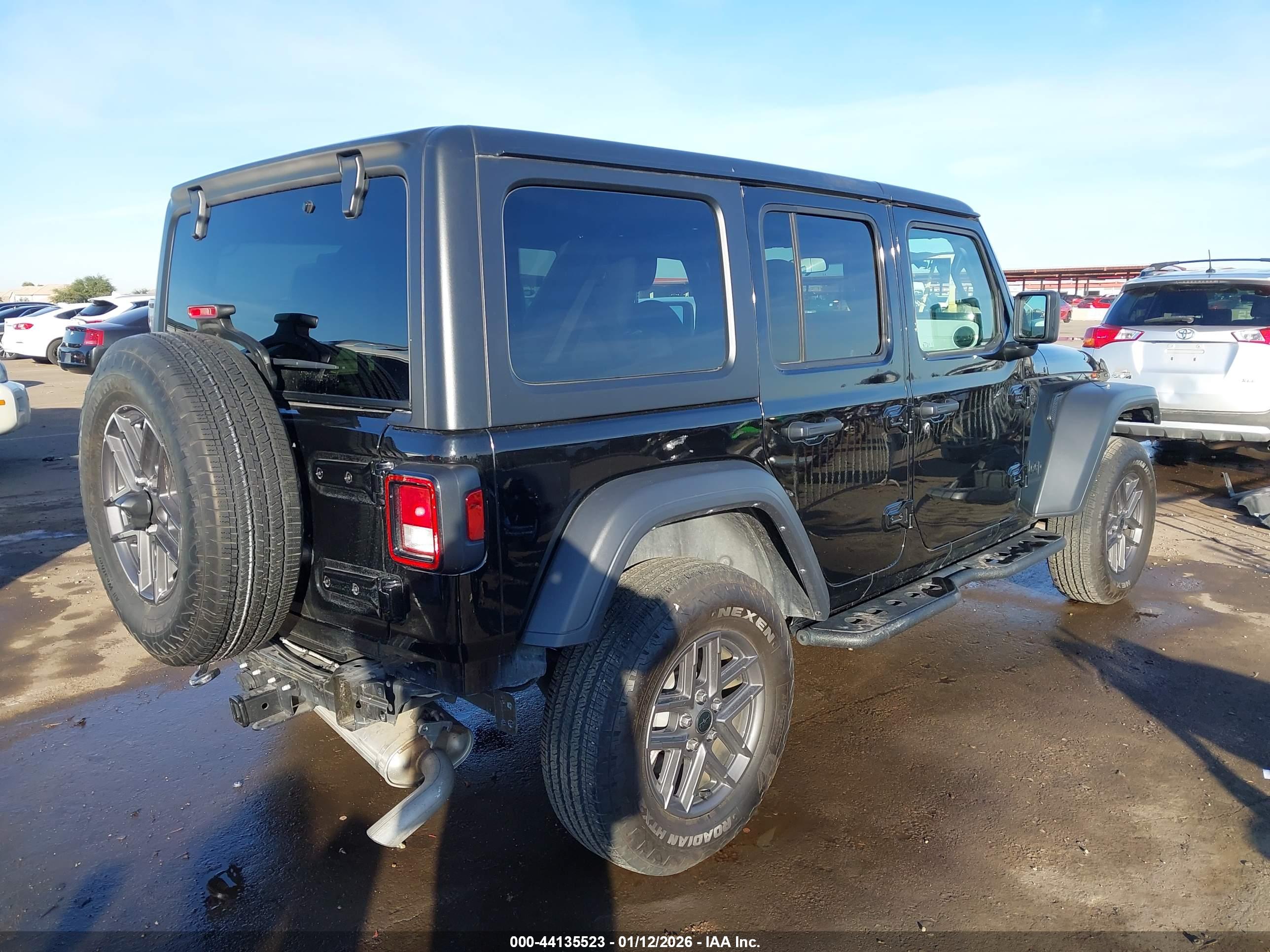 JEEP WRANGLER image 4