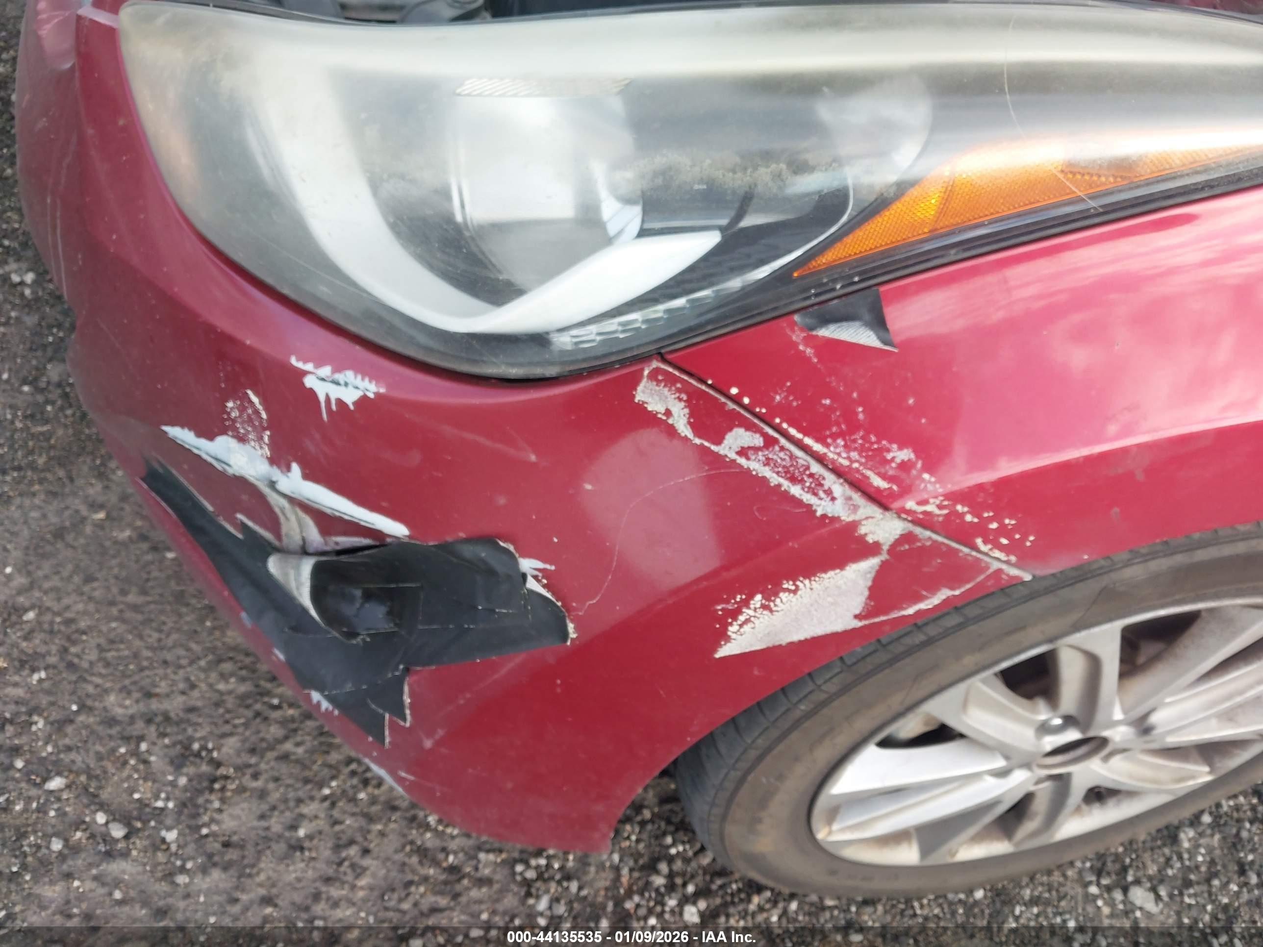 HYUNDAI ELANTRA image 6