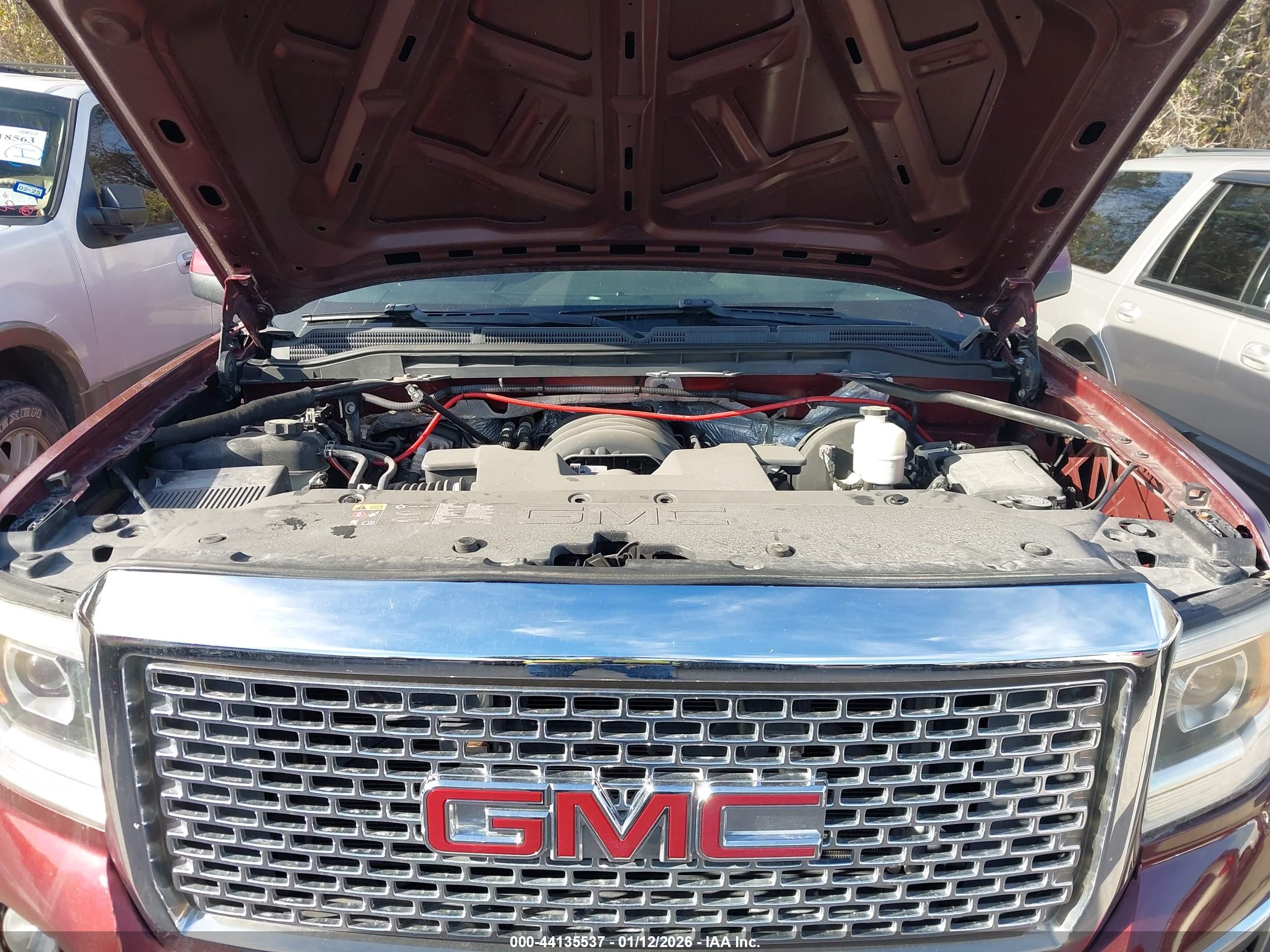 GMC SIERRA image 10