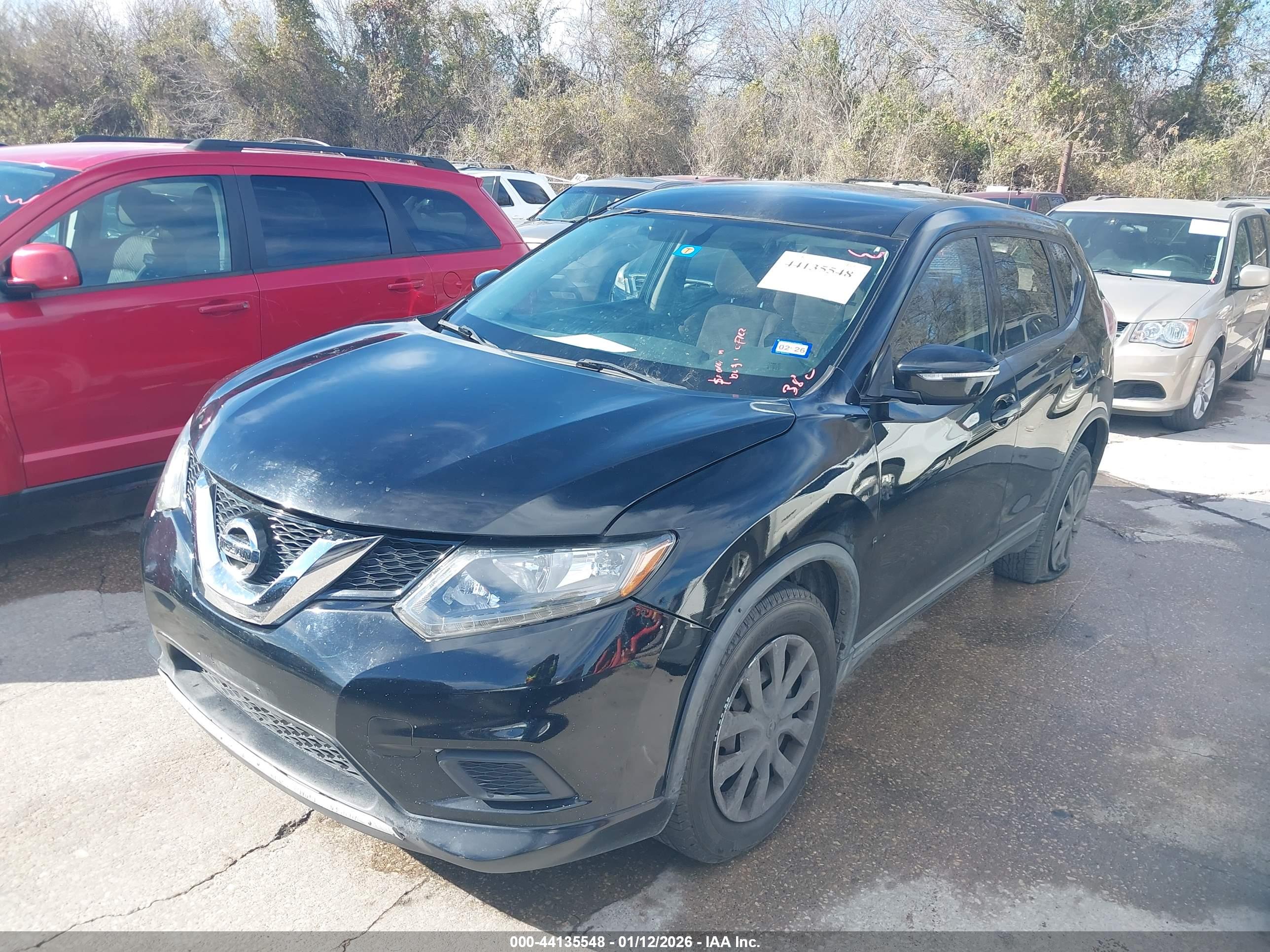 NISSAN ROGUE image 2
