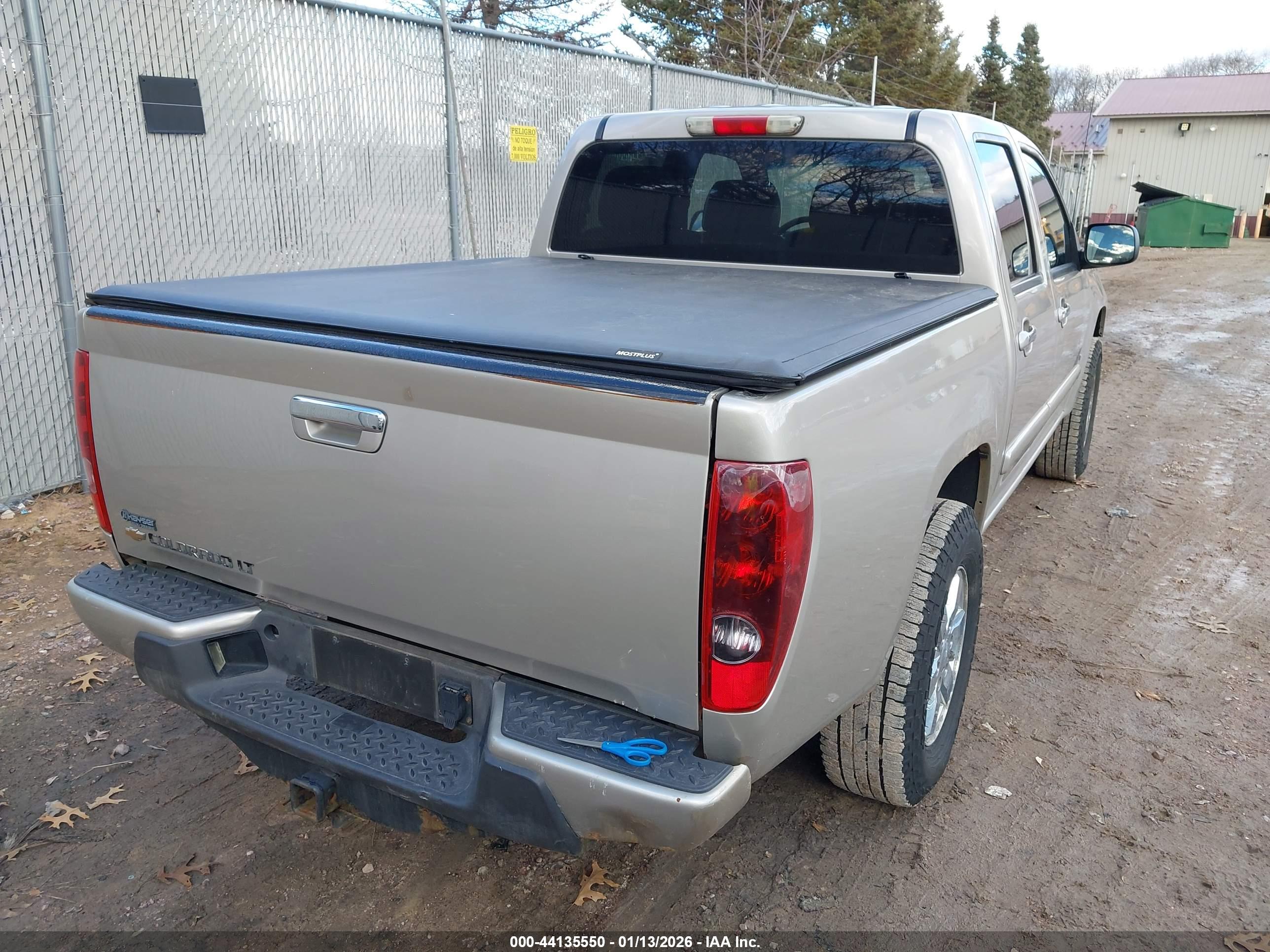 CHEVROLET COLORADO image 4