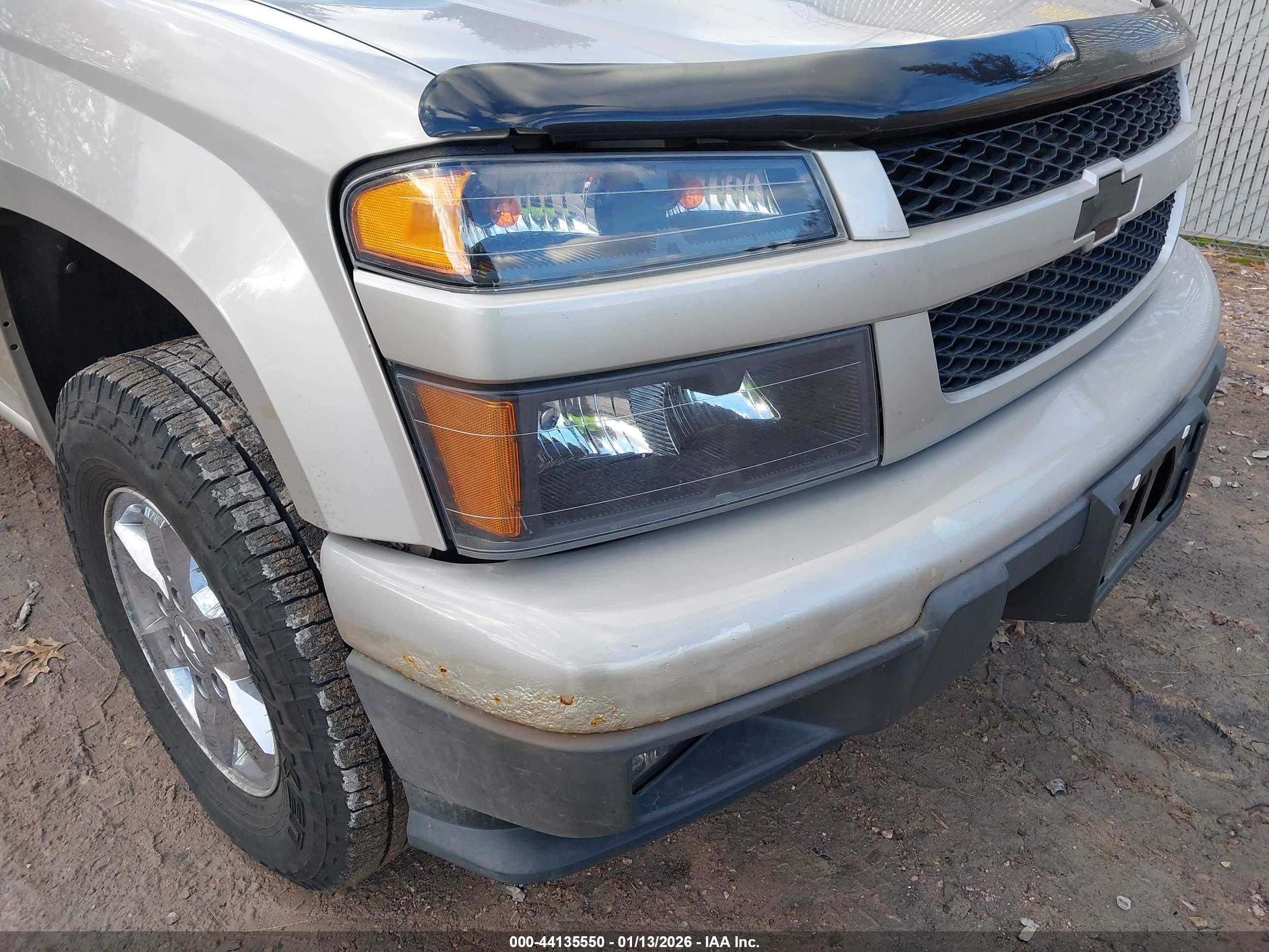 CHEVROLET COLORADO image 6