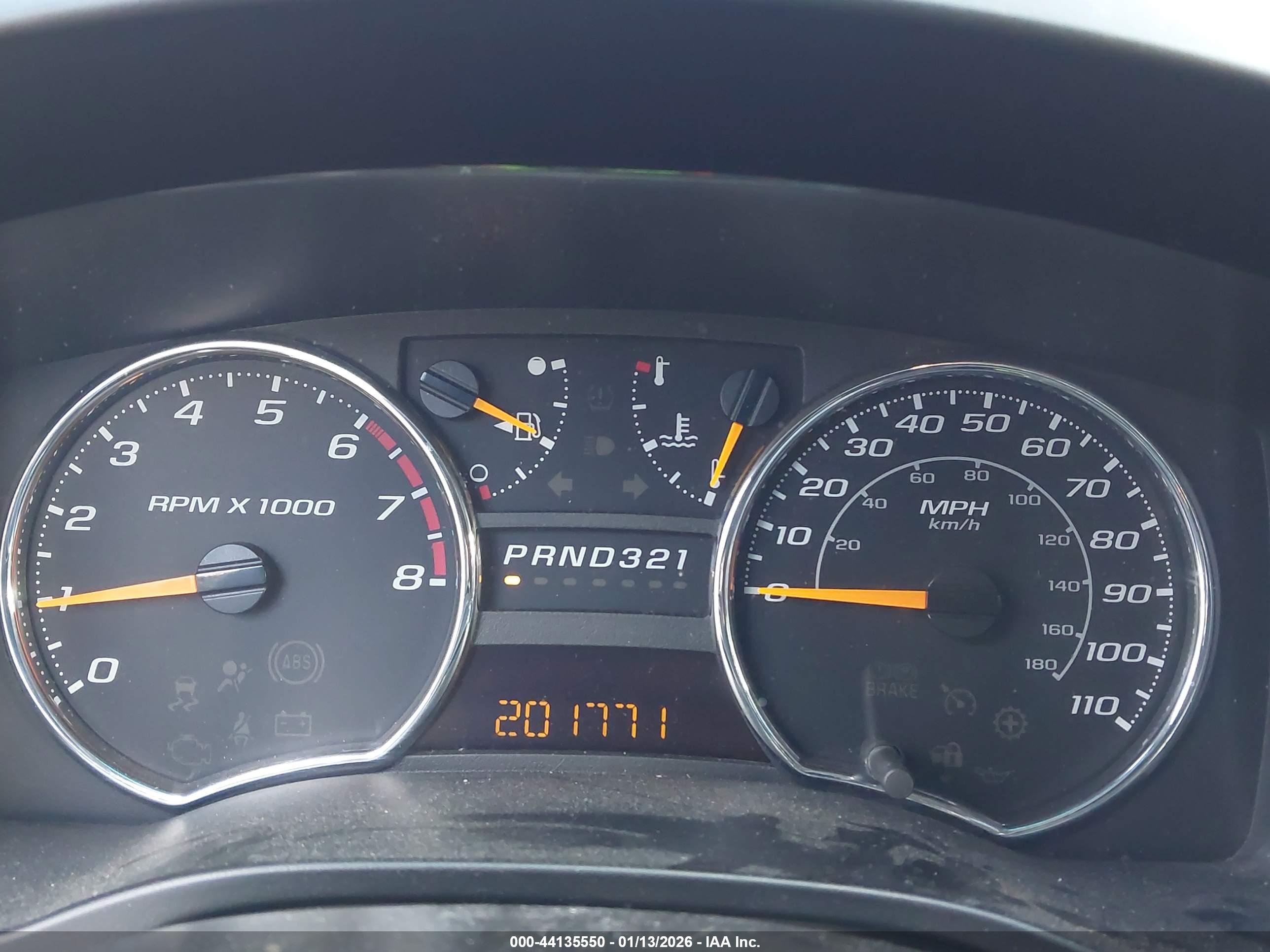 CHEVROLET COLORADO image 7