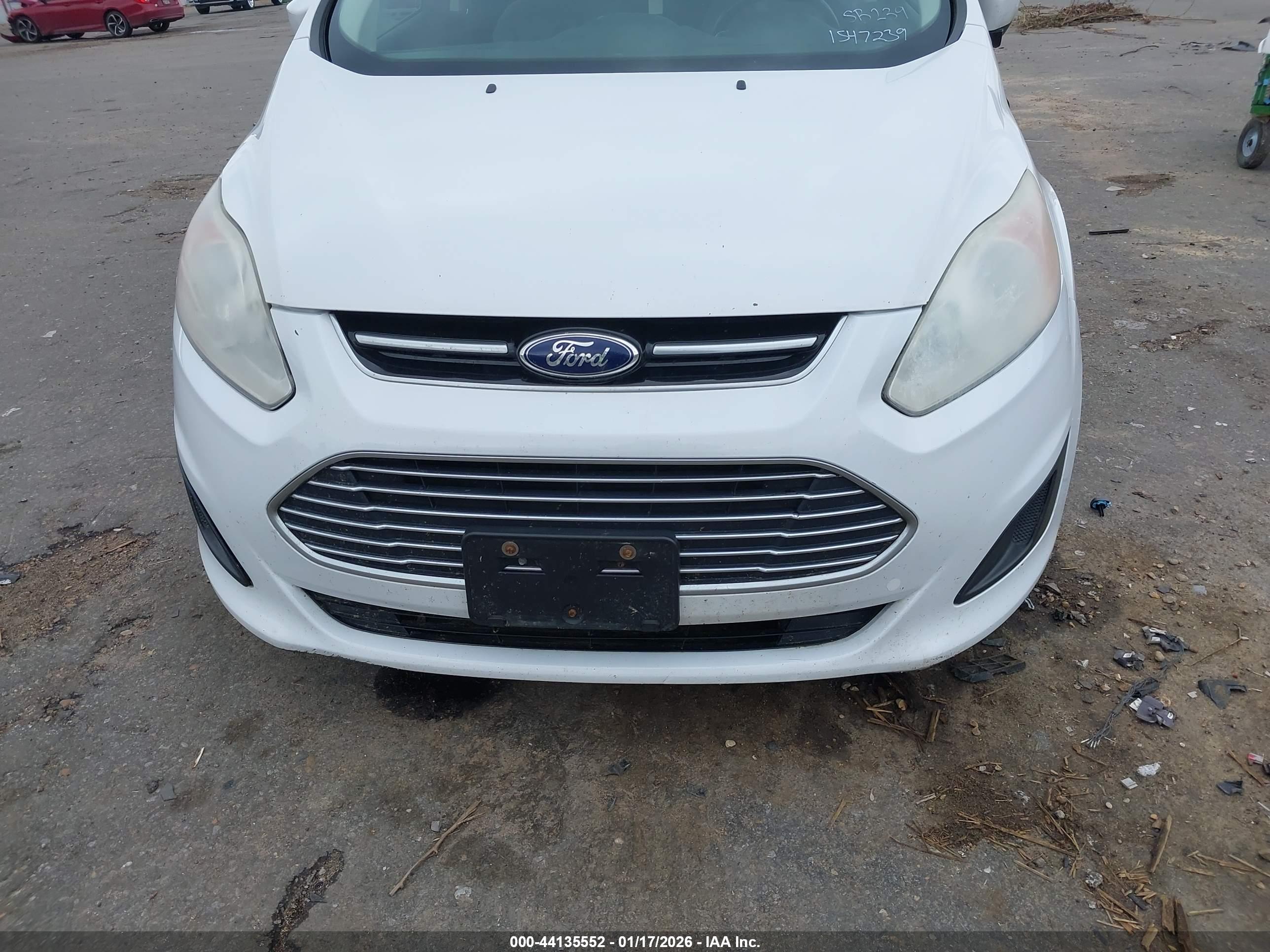 FORD C-MAX image 6