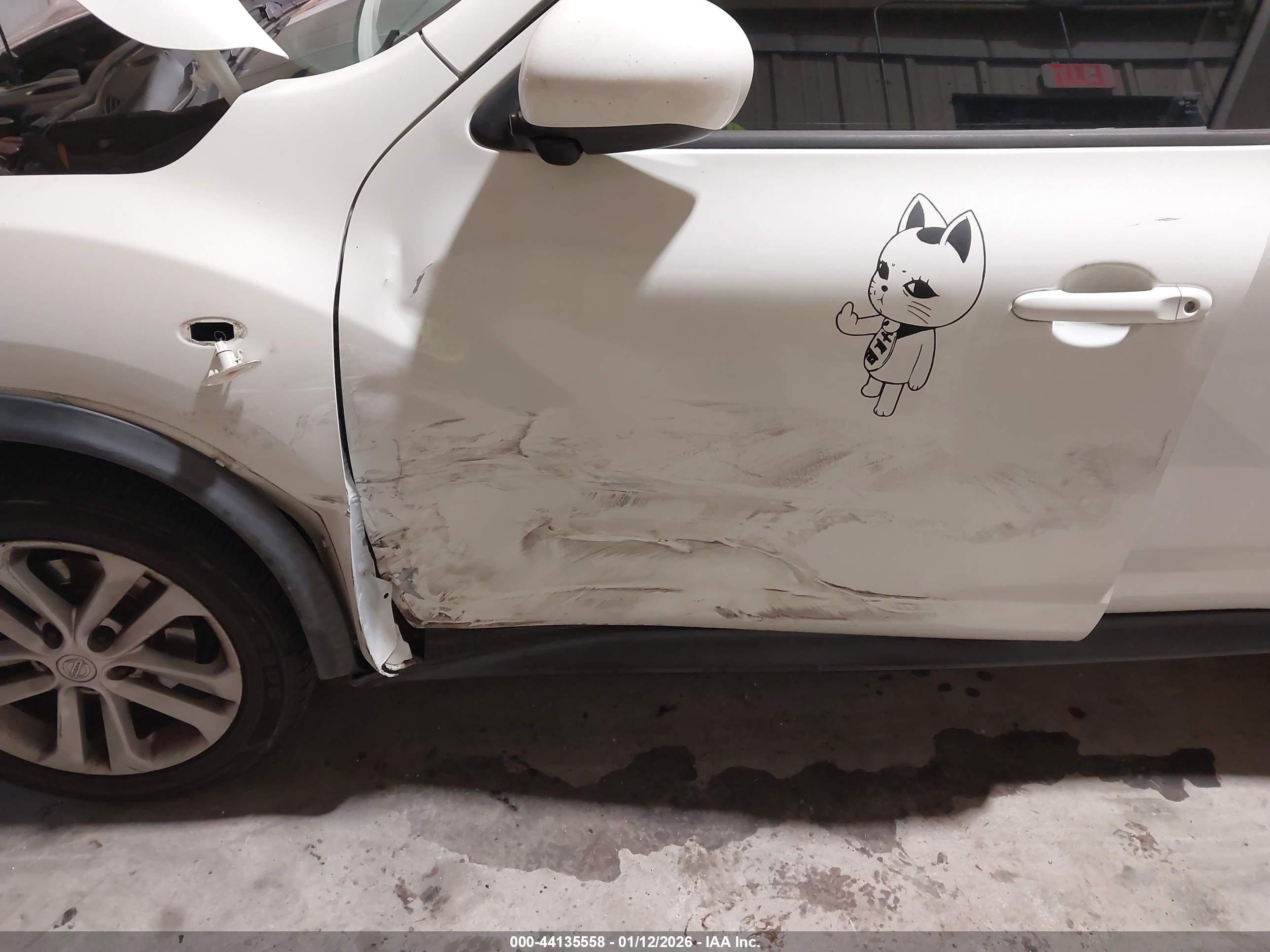 NISSAN JUKE image 6