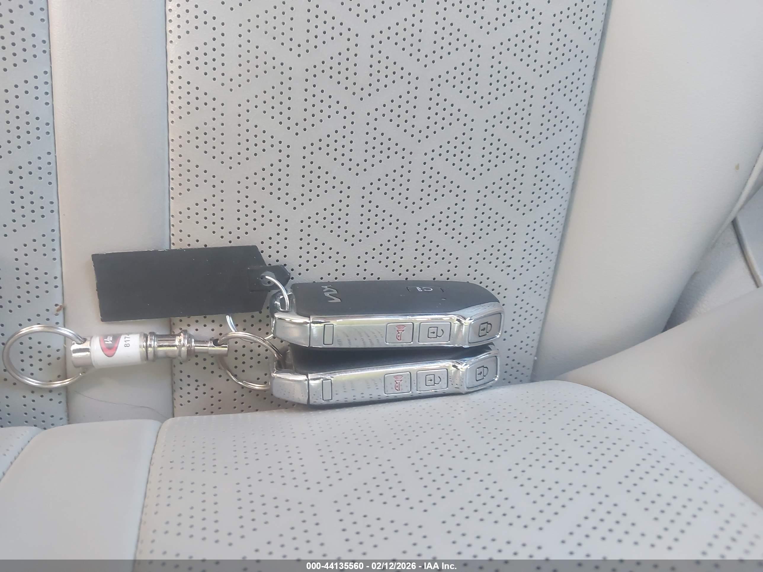 KIA SORENTO image 11