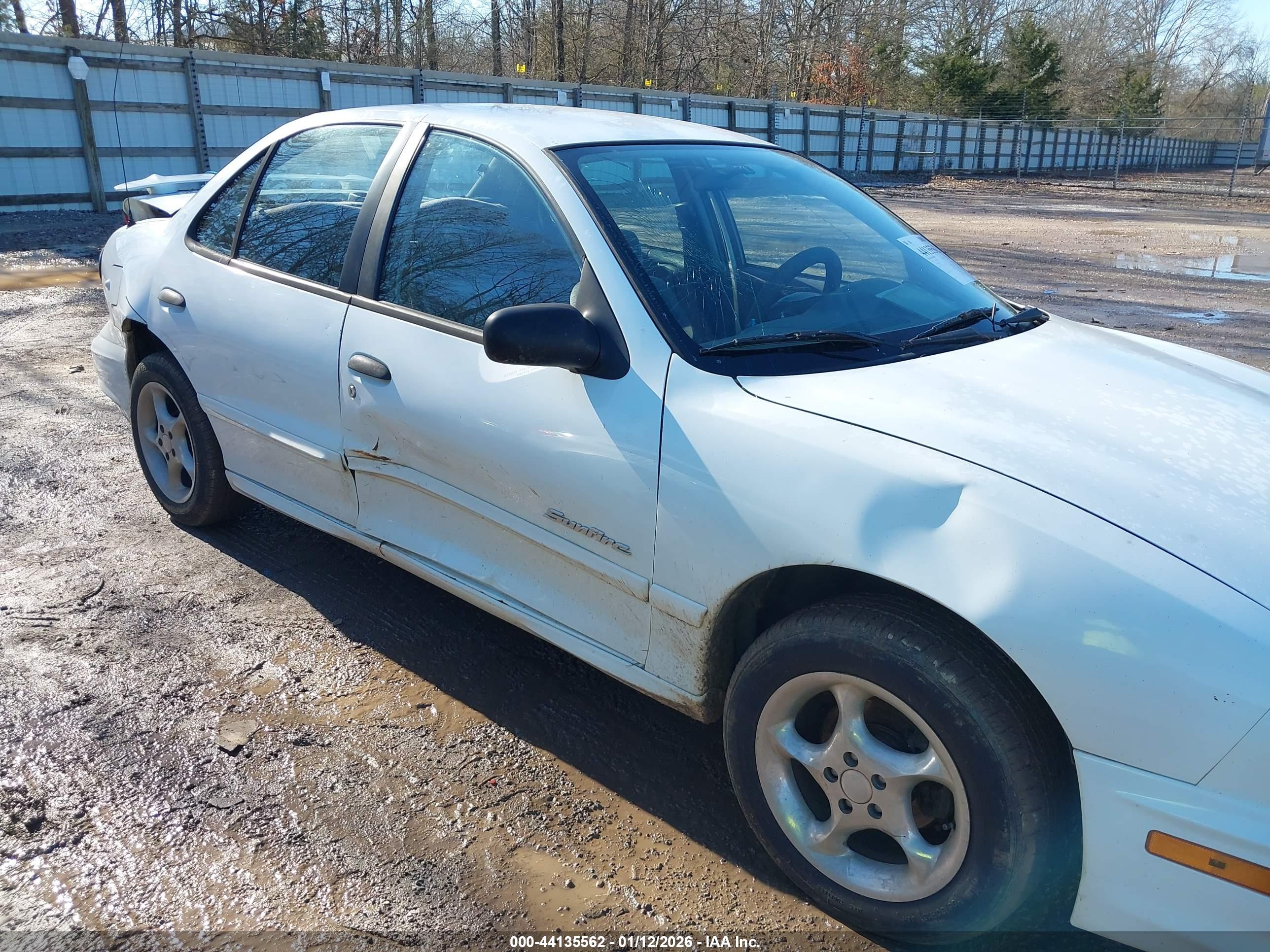 PONTIAC SUNFIRE image 6