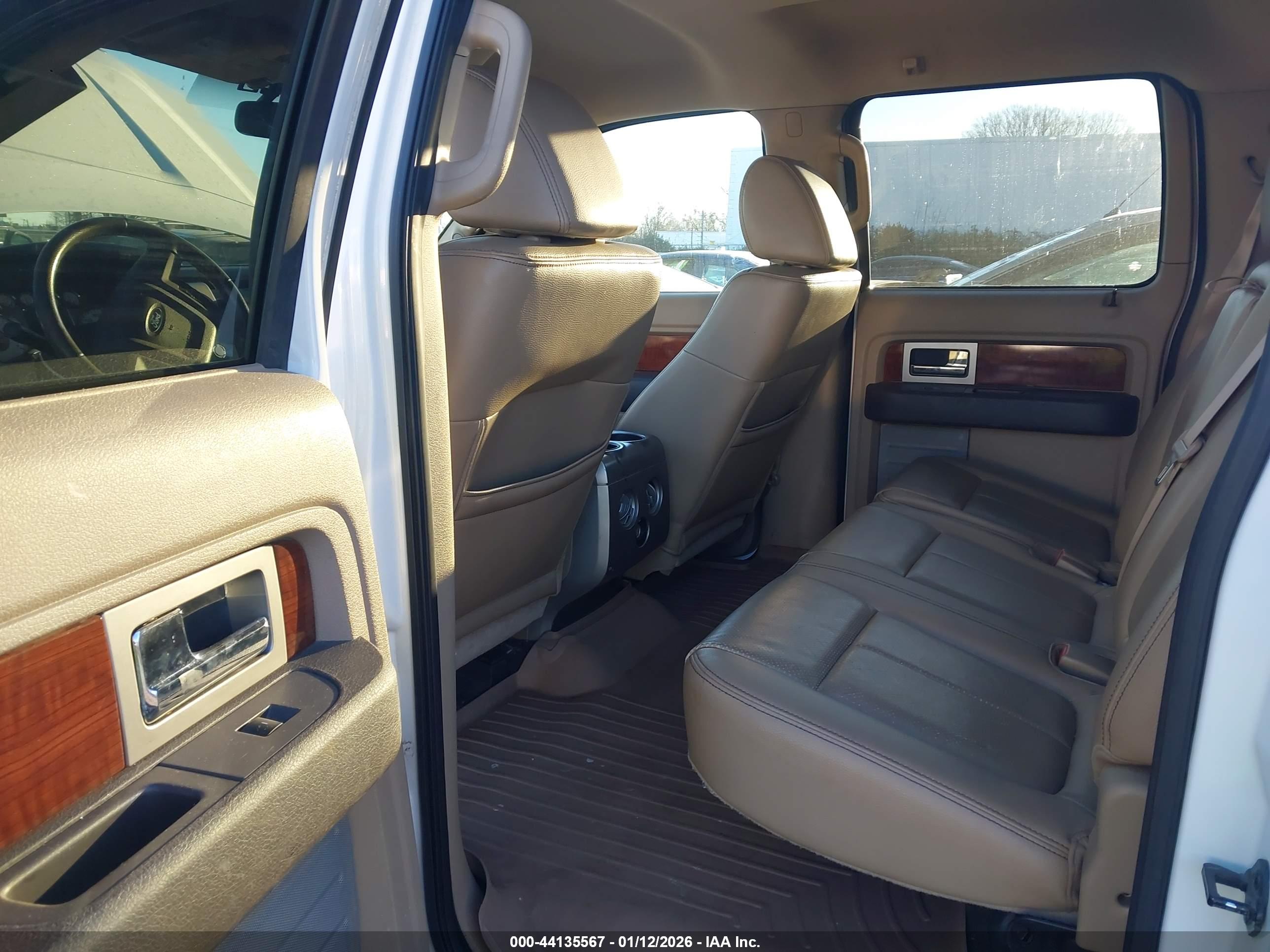 FORD F-150 image 8