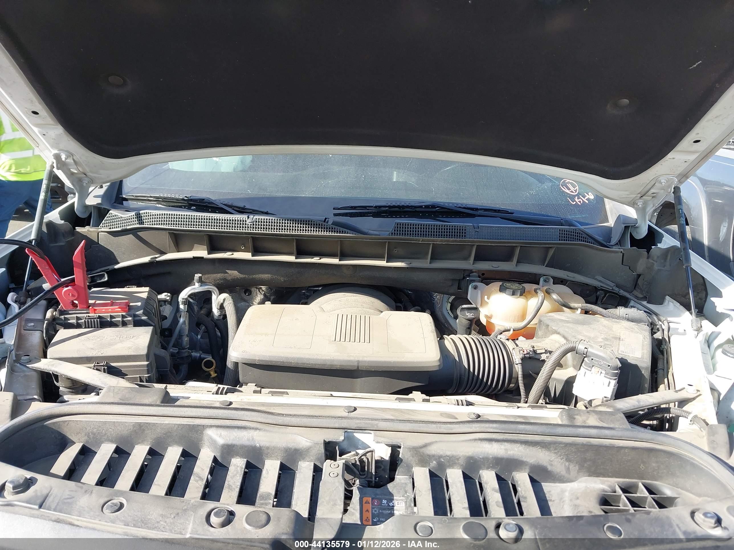 CHEVROLET SILVERADO image 10