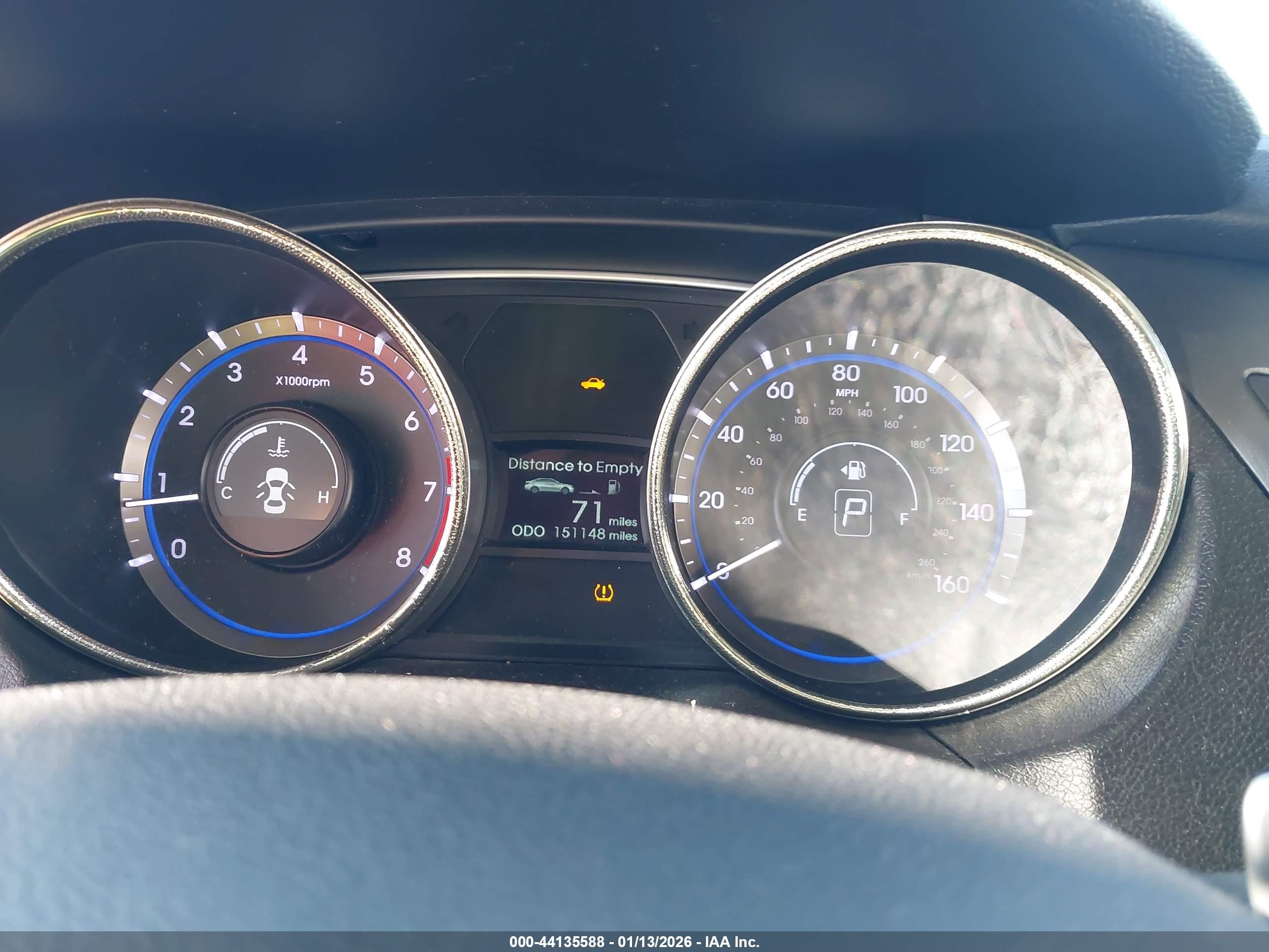 HYUNDAI SONATA image 7