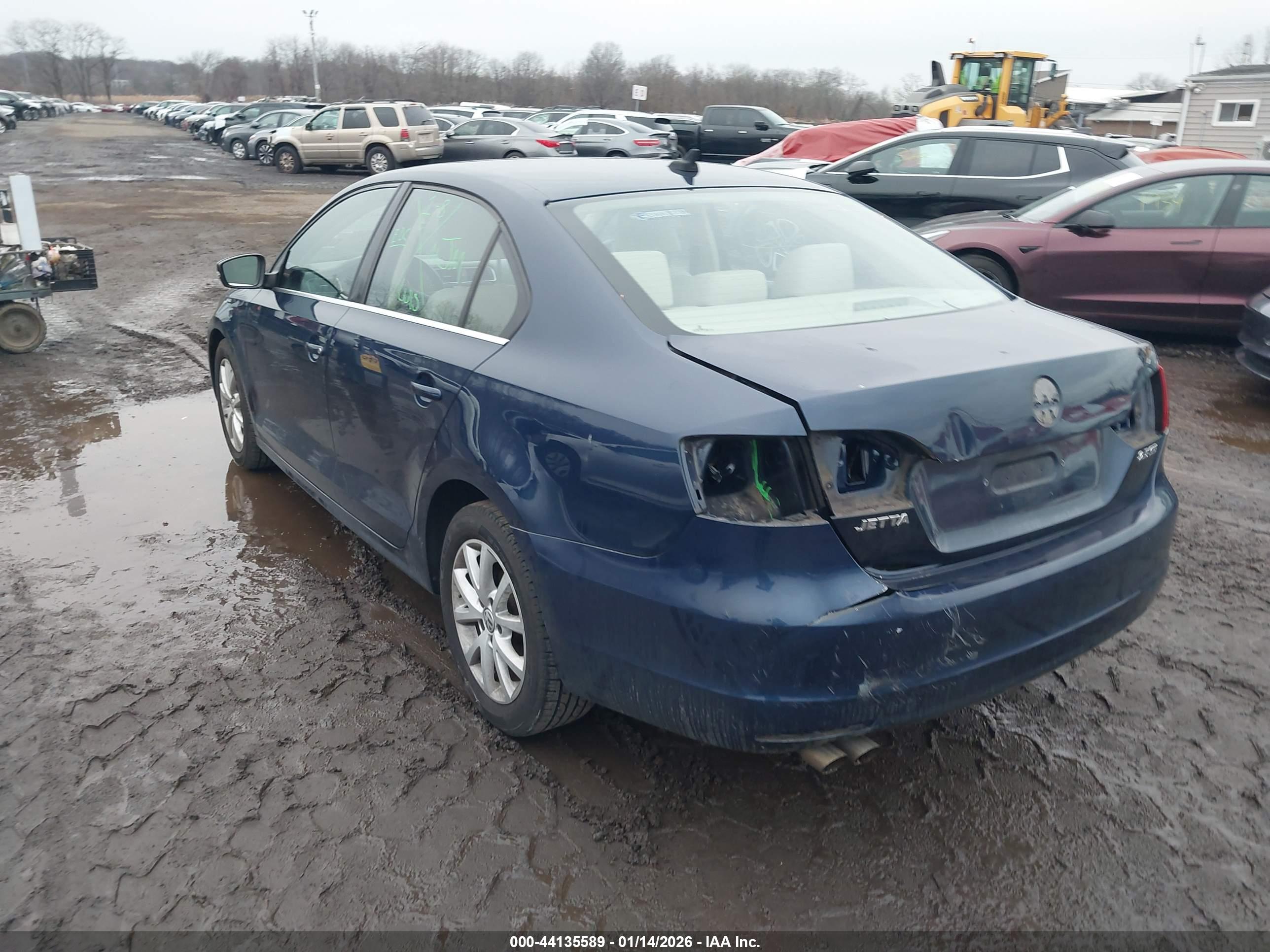 VOLKSWAGEN JETTA image 6