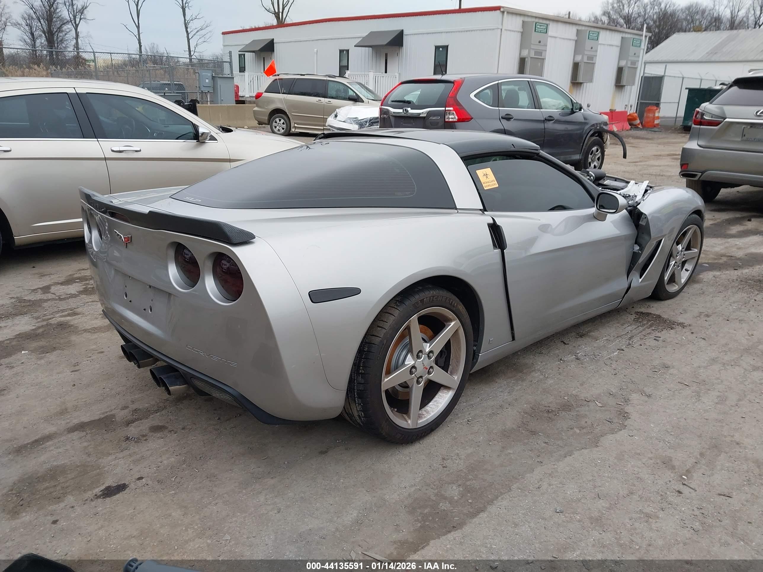 CHEVROLET CORVETTE image 4